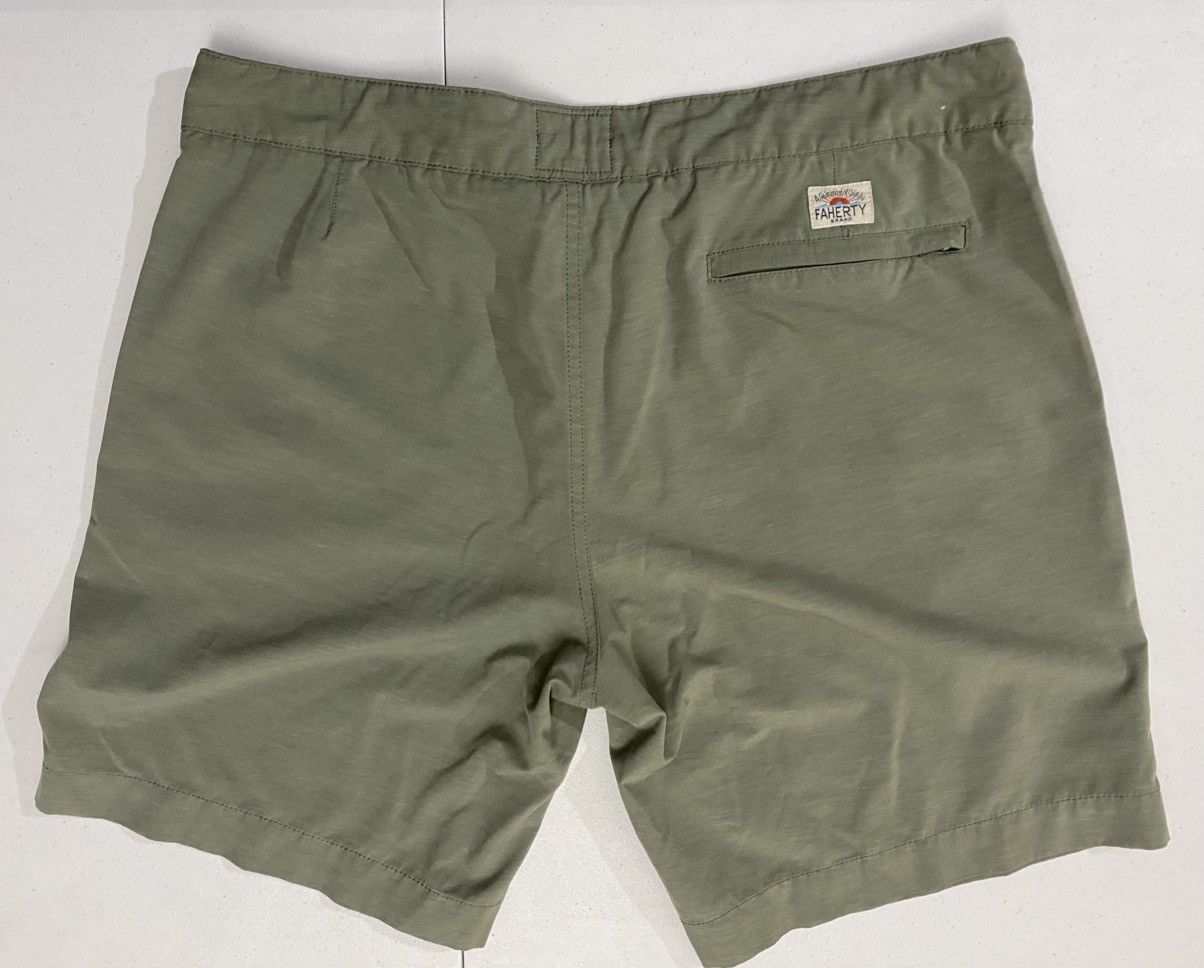Faherty Faherty All Day Shorts Trail Olive 36 9in Inseam Size US 36 / EU 52 - 4 Thumbnail