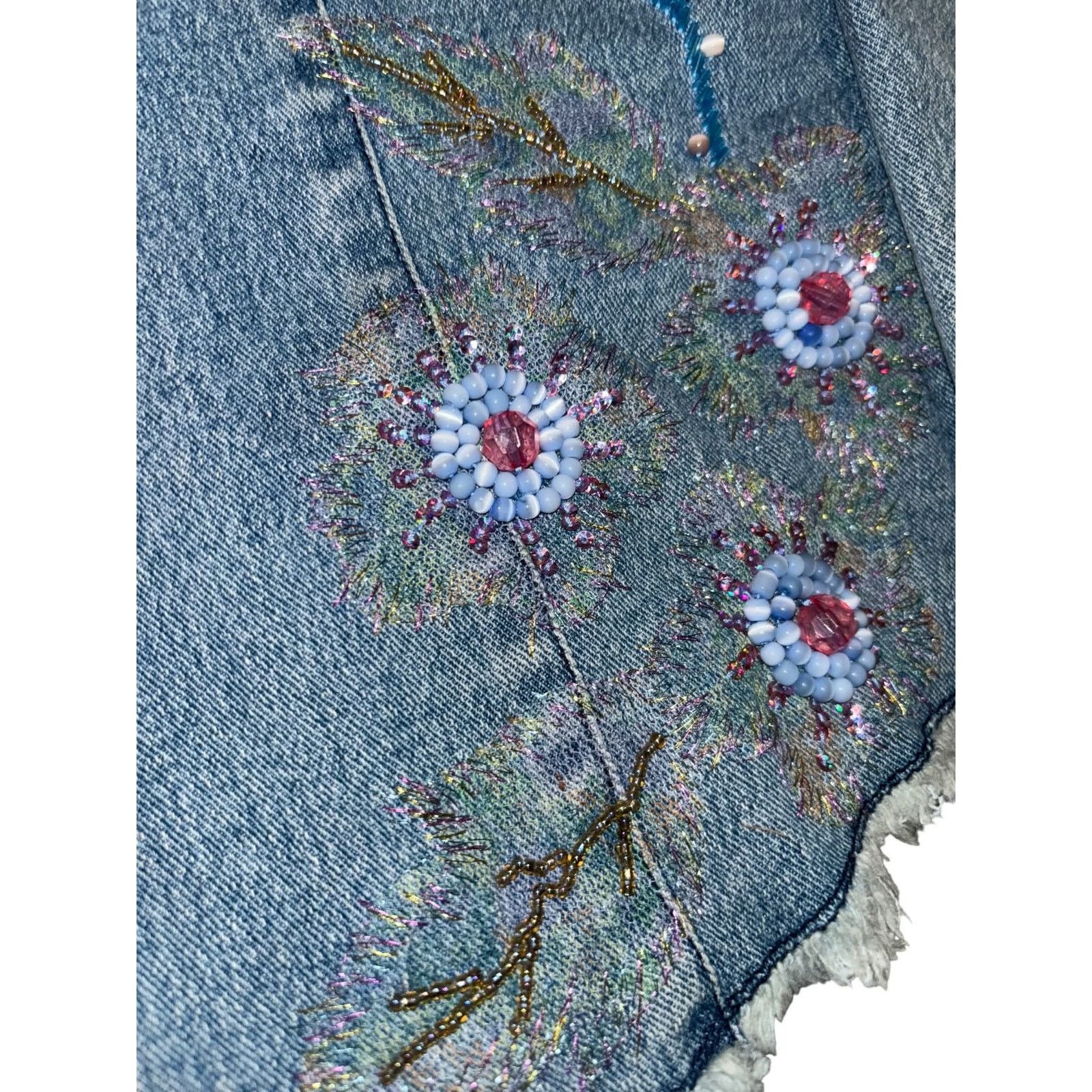 Other United Apparel Denim Jean Jacket Y2K Floral Embroidered Med Size M / US 6-8 / IT 42-44 - 2 Thumbnail