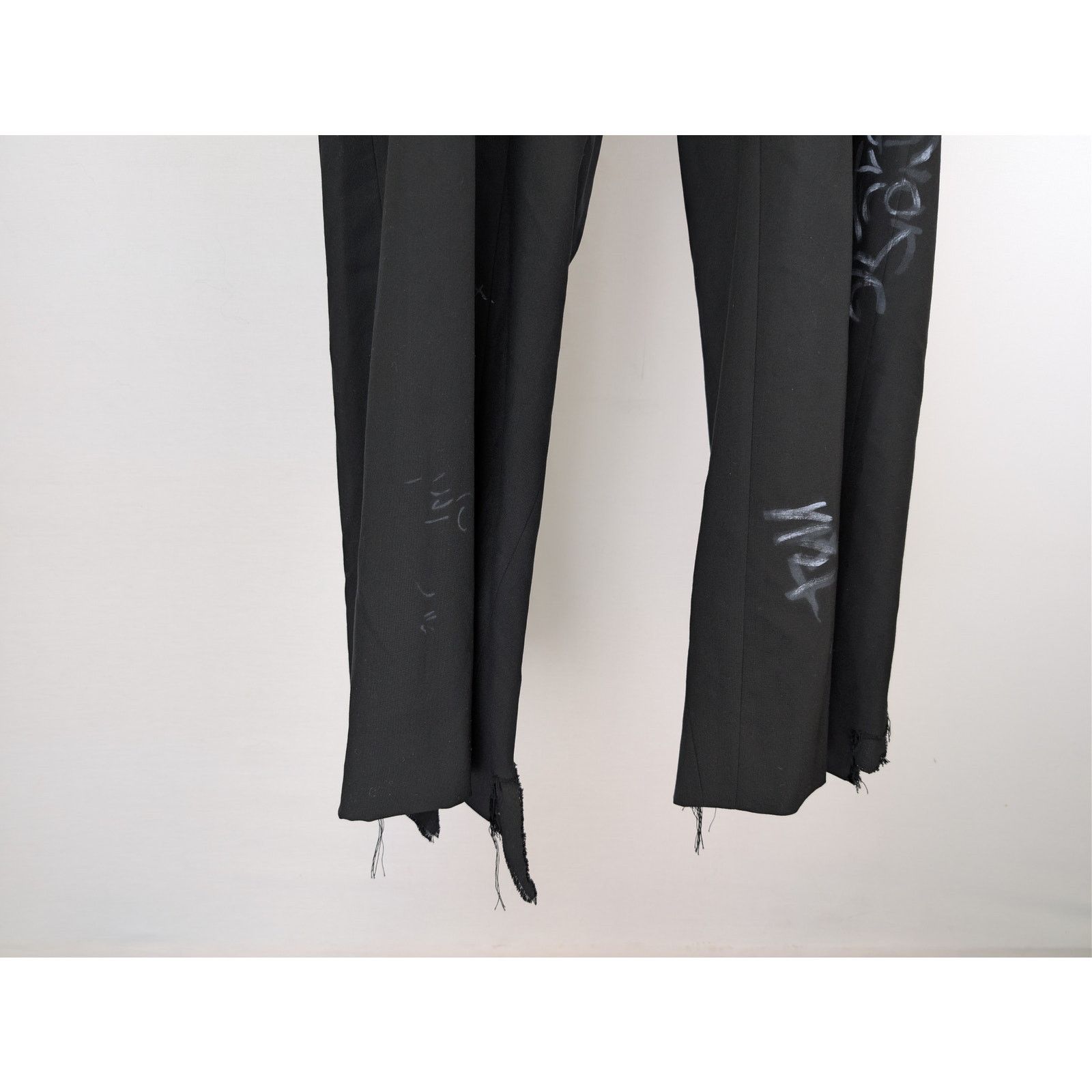 Balenciaga o1rshd1 Fluid Wool Barathea Skater Tailored Pants in Black Size US 30 / EU 46 - 3 Thumbnail