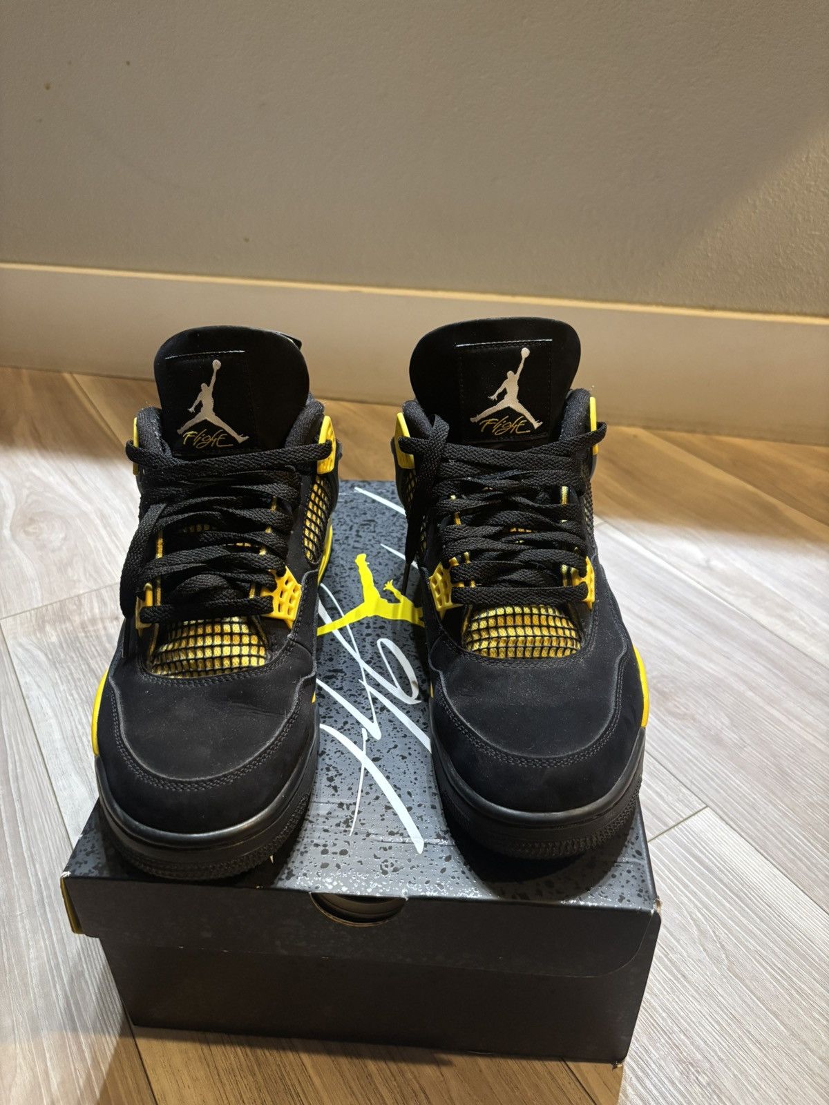 Nike Jordan 4 yellow thunder Size US 11 / EU 44 - 4 Thumbnail
