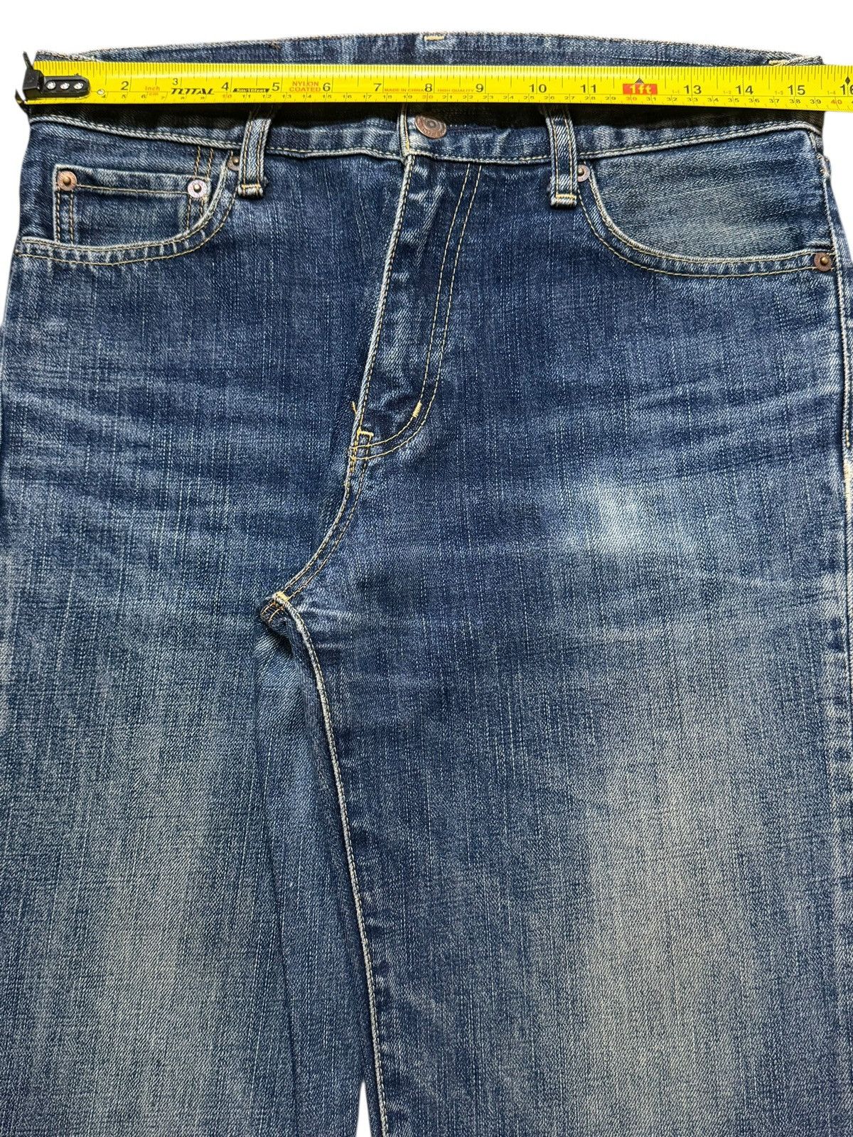 Uniqlo Vintage Y2K Uniqlo Blue Faded Wash Whisker Straight Loose Size US 30 / EU 46 - 8 Thumbnail