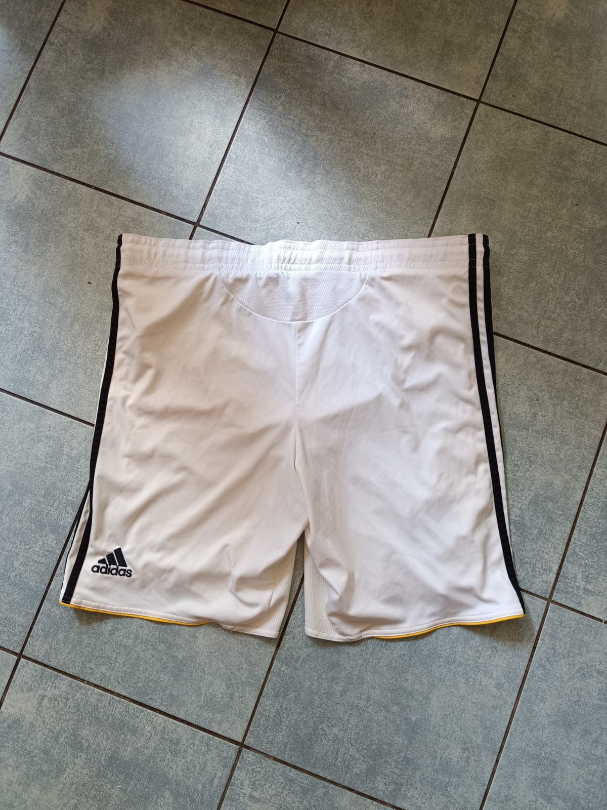 Adidas Vintage adidas AIK Football Club Shorts Size US 32 / EU 48 - 9 Thumbnail