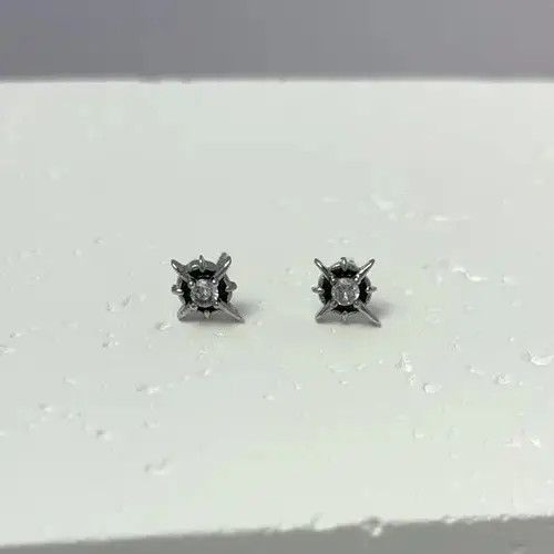 Other 925 Silver Plated CZ Star Stud Earrings for Men Women Size ONE SIZE - 1 Thumbnail