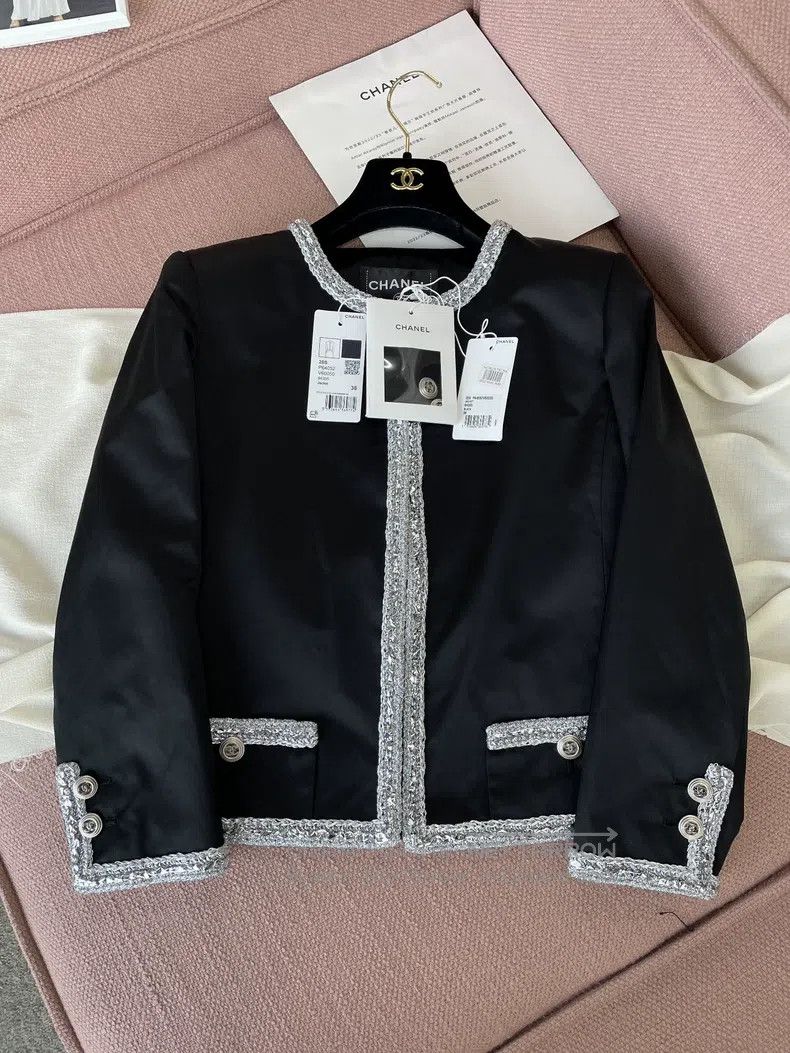 Chanel Chanel Roof series black silk silver rolled coat Size XS / US 0-2 / IT 36-38 - 1 Thumbnail