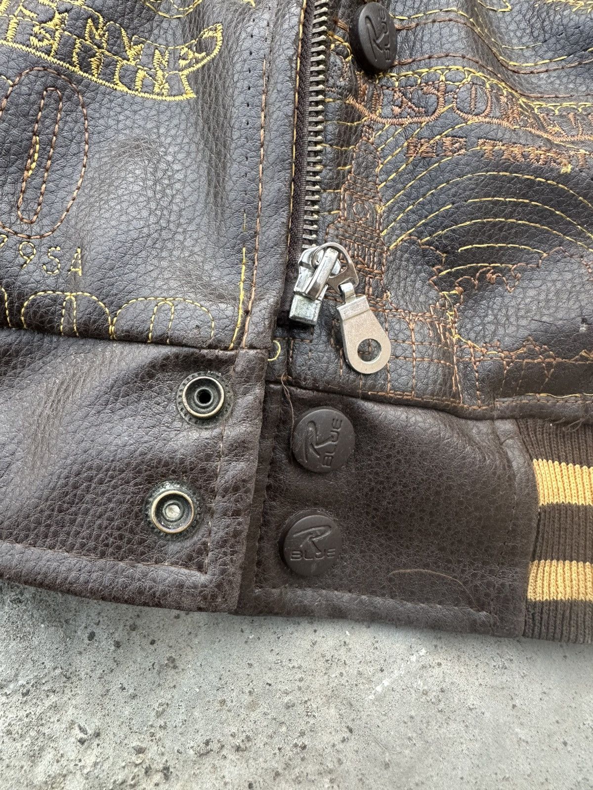 Pelle Pelle Vintage Y2K Raw Blue “Bank Roll Crew” Leather Jacket Size US XL / EU 56 / 4 - 10 Thumbnail