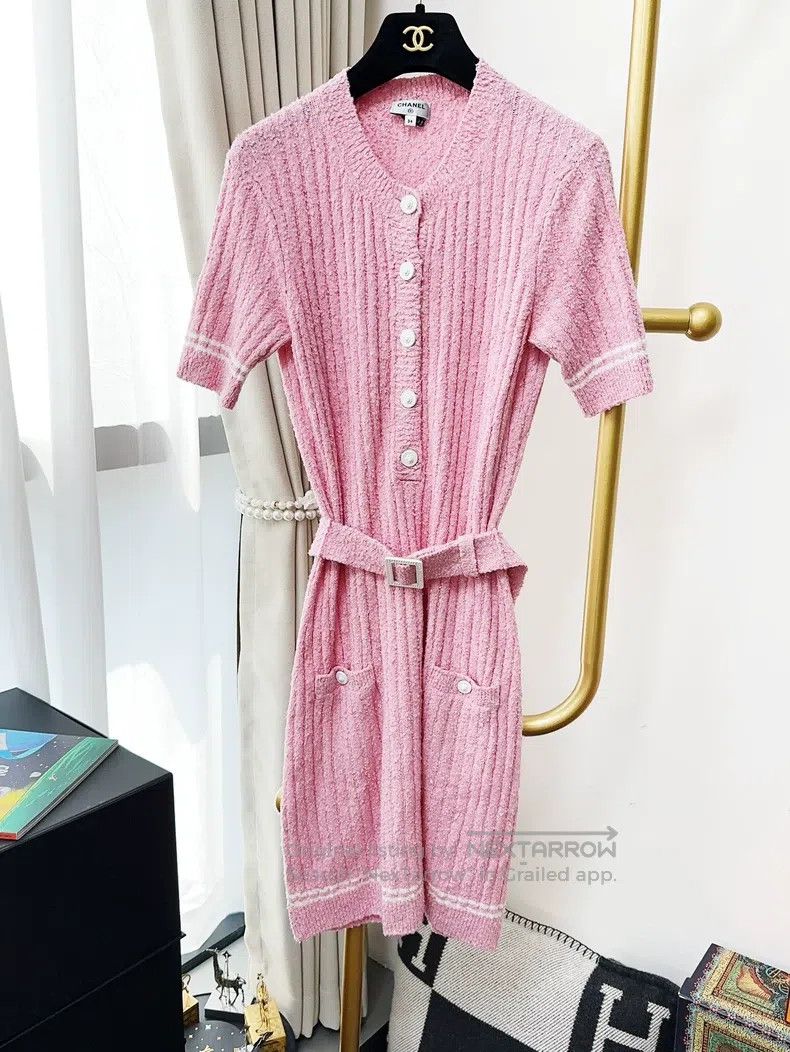 Chanel Chanel 22P pink knitted short-sleeved dress Size XXS / US 00 / IT 34 - 1 Thumbnail