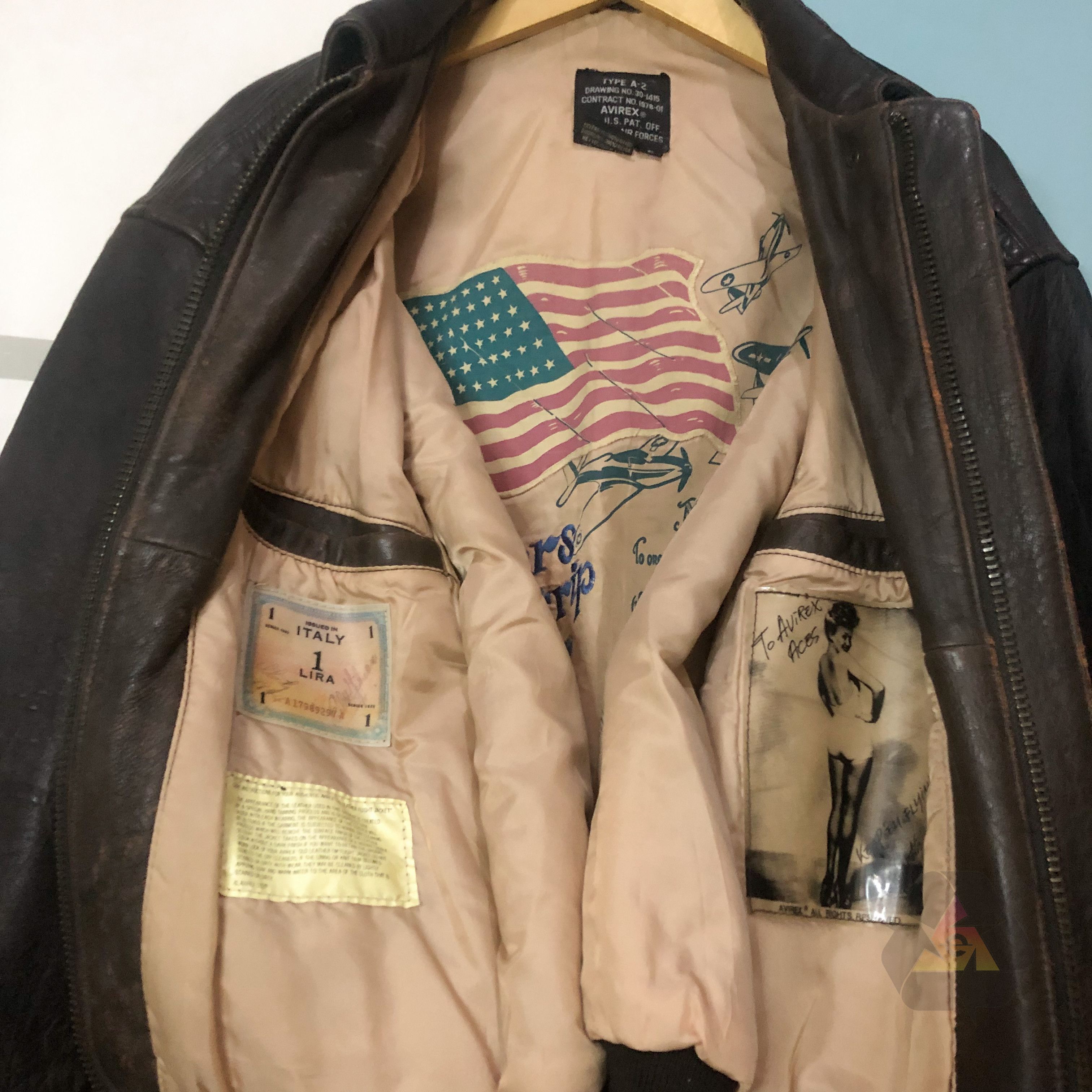 Avirex Vintage Avirex A2 80s Drawing Flag Leather Jacket Size US S / EU 44-46 / 1 - 7 Thumbnail