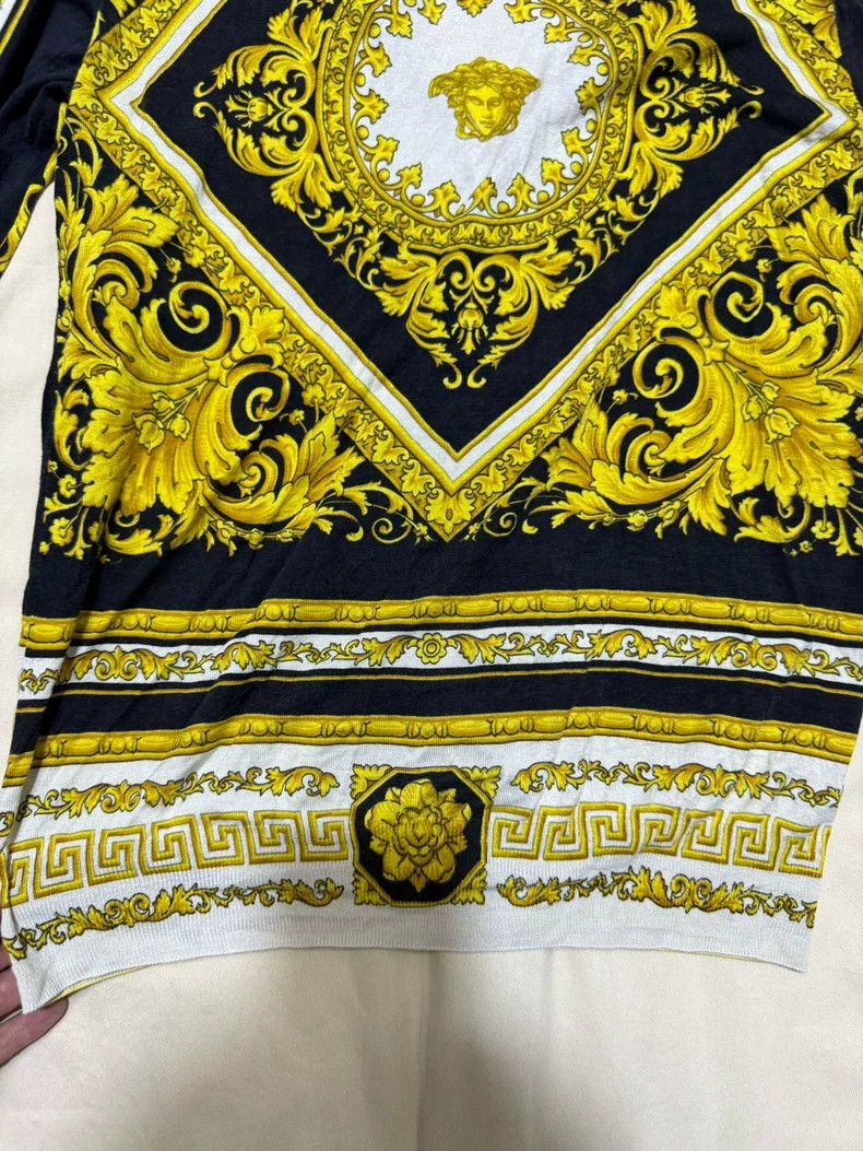 Versace Versace Baroque Medusa patterned knit Size US S / EU 44-46 / 1 - 5 Thumbnail