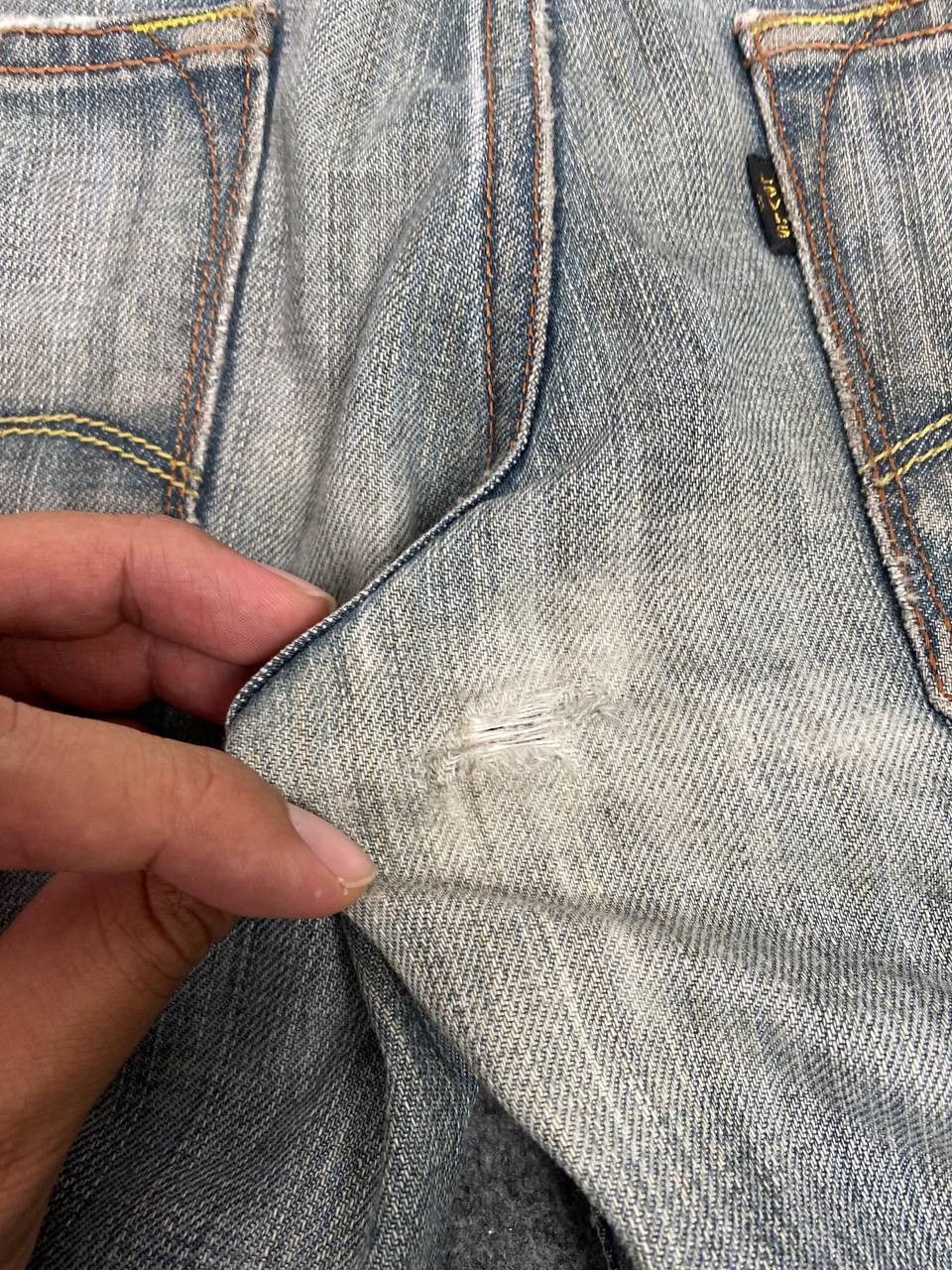 Levi's vintage levis black star distressed denim Size US 32 / EU 48 - 4 Thumbnail