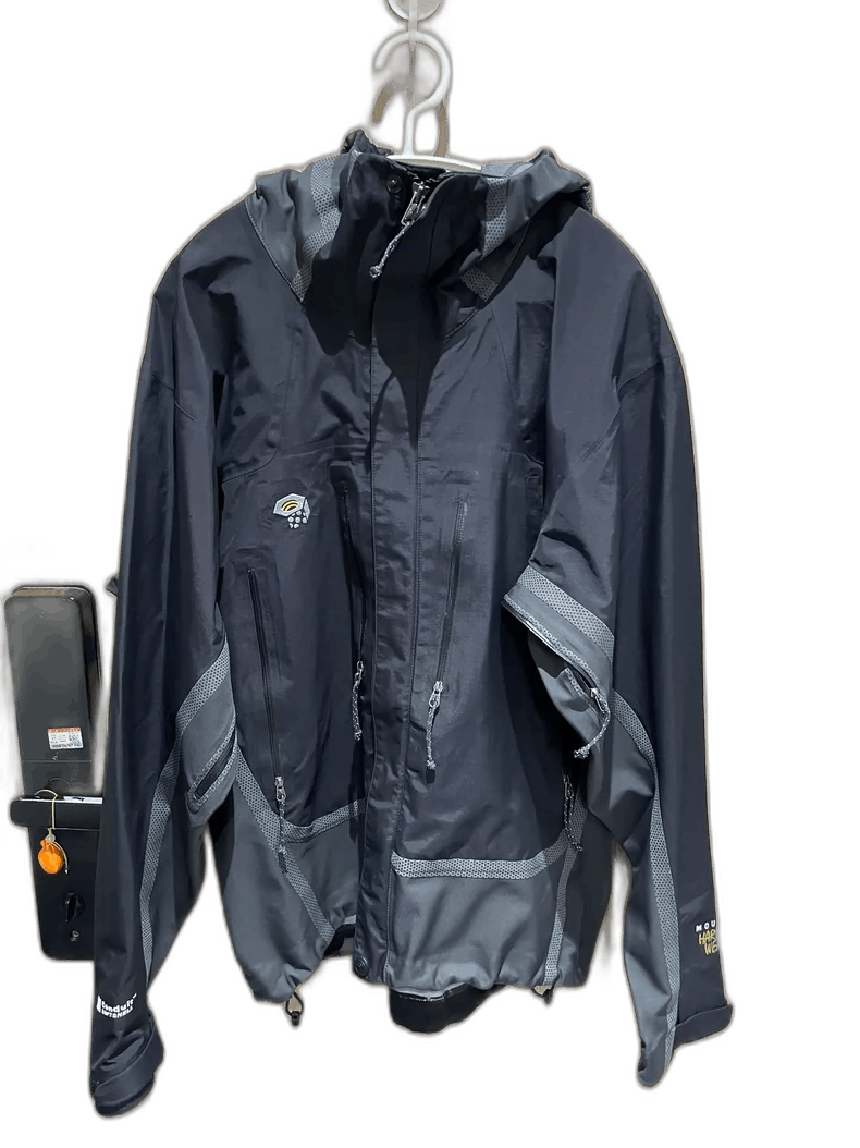 Arc'teryx Mountain Hardware Outerwear Jacket with Multiple Pockets Size US M / EU 48-50 / 2 - 1 Thumbnail