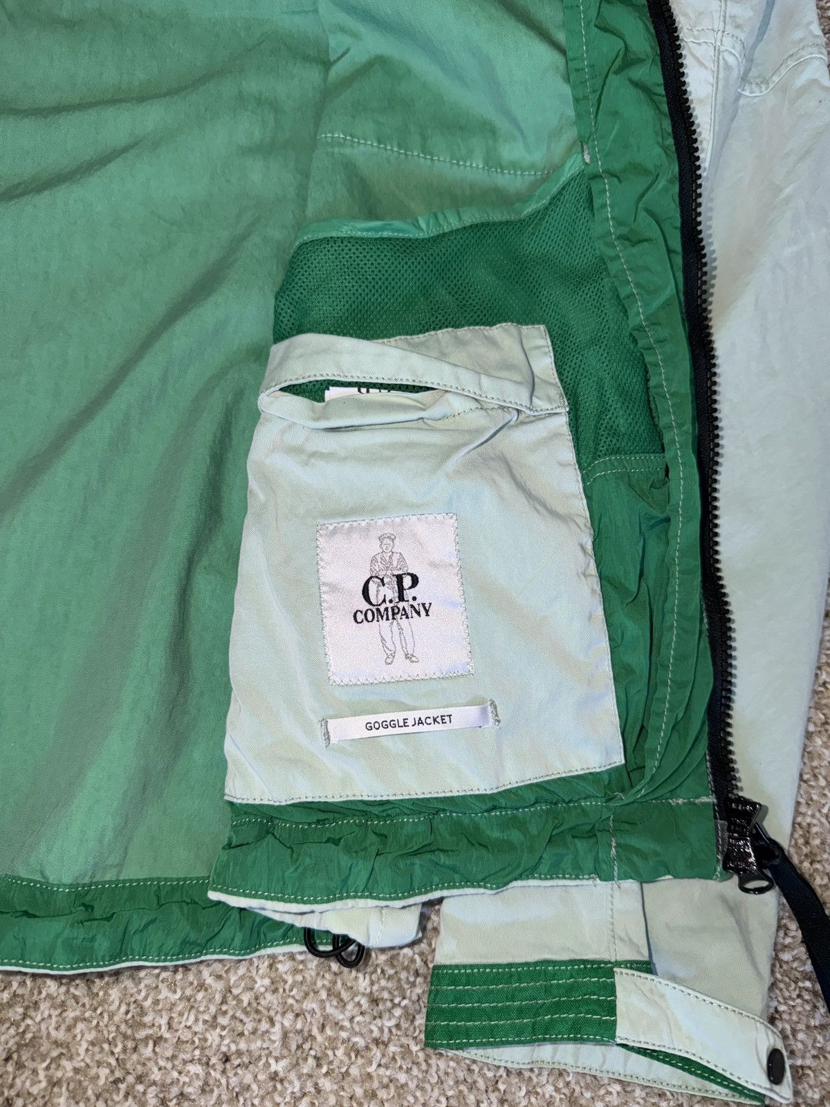 C.P. Company C.P. Company Raso Gommato Goggle Hood Pocket Jacket Mint Size US M / EU 48-50 / 2 - 6 Thumbnail