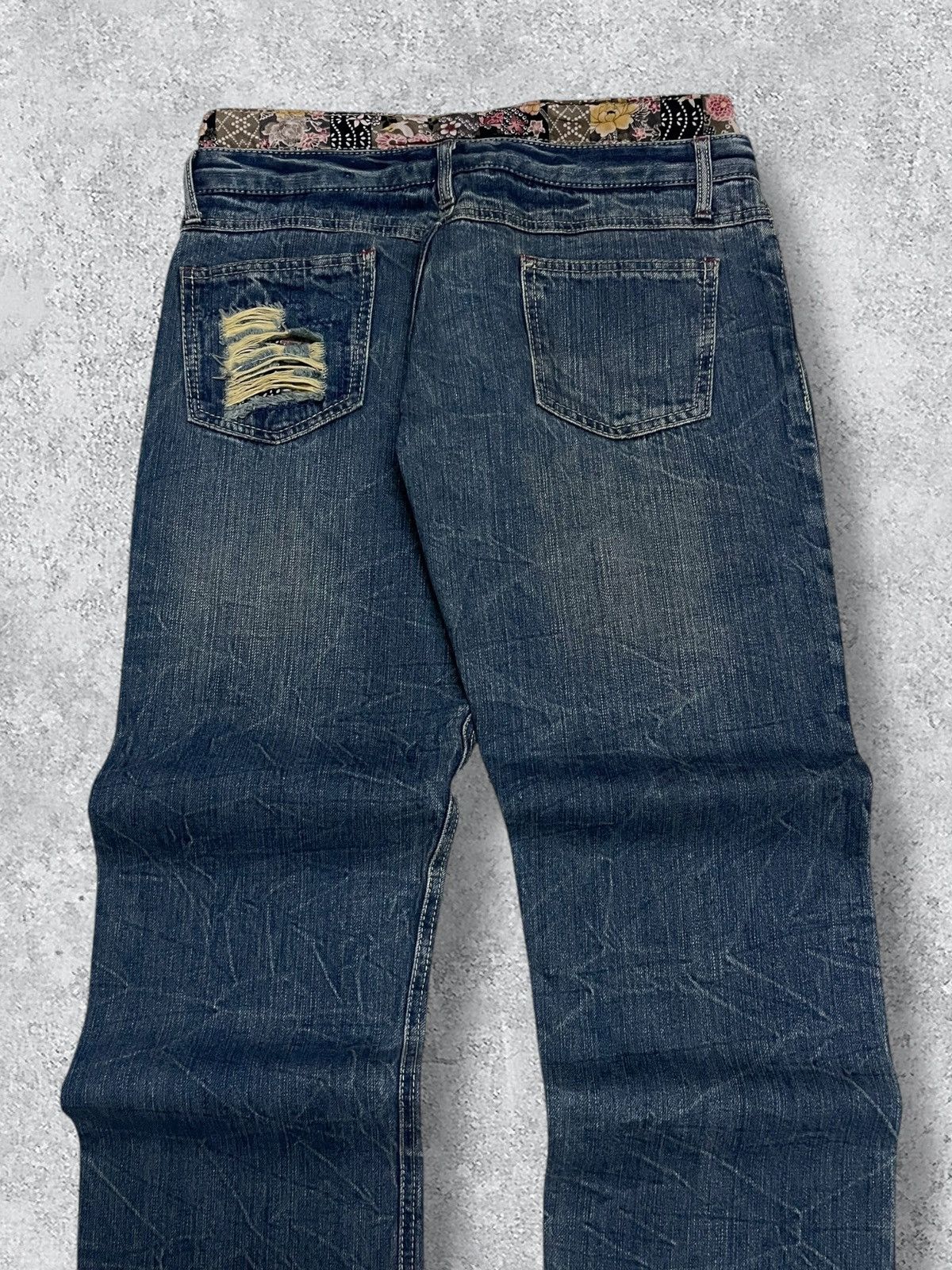 Japanese Brand Vintage Japan Designer 90’s Karakuri Trash Distressed Denim Size US 31 - 10 Thumbnail