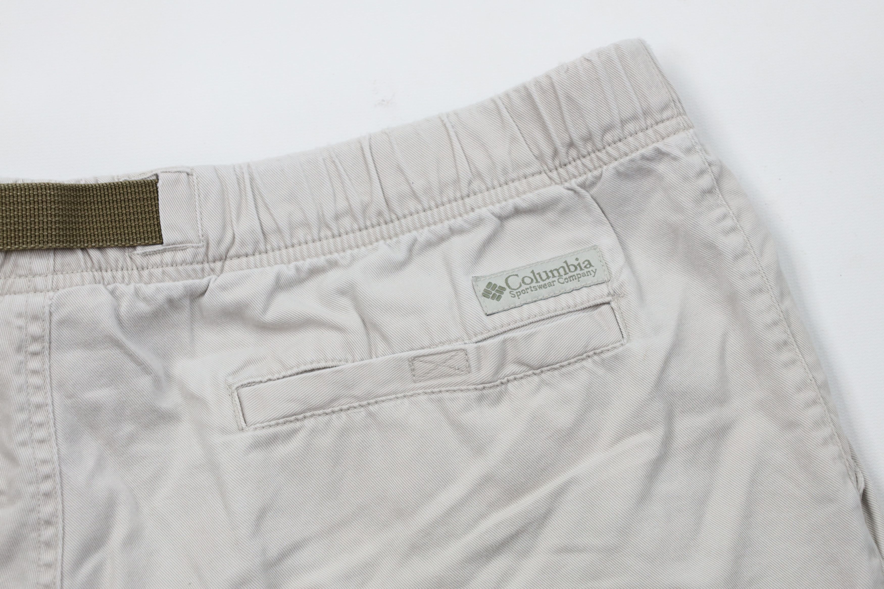 Columbia × Vintage Vintage 90s Columbia Belted Above Knee Shorts Beige Cotton Size US 36 / EU 52 - 13 Thumbnail