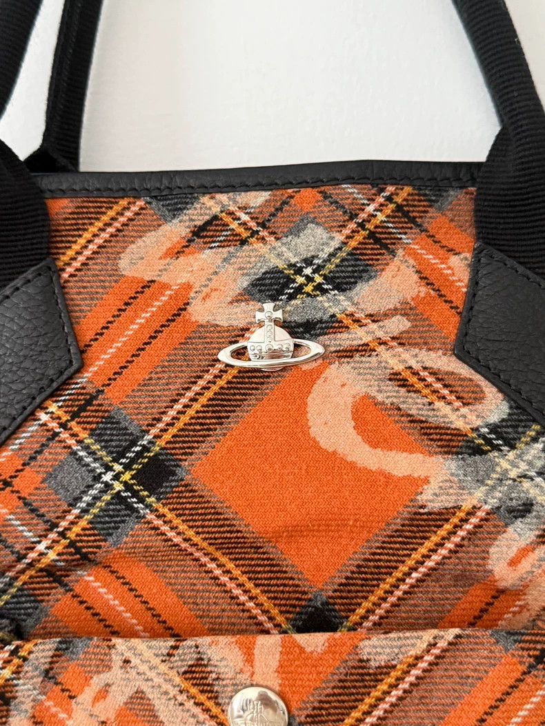 Vivienne Westwood Vivienne Westwood size os Orange checkered text graffiti ba Size ONE SIZE - 4 Thumbnail