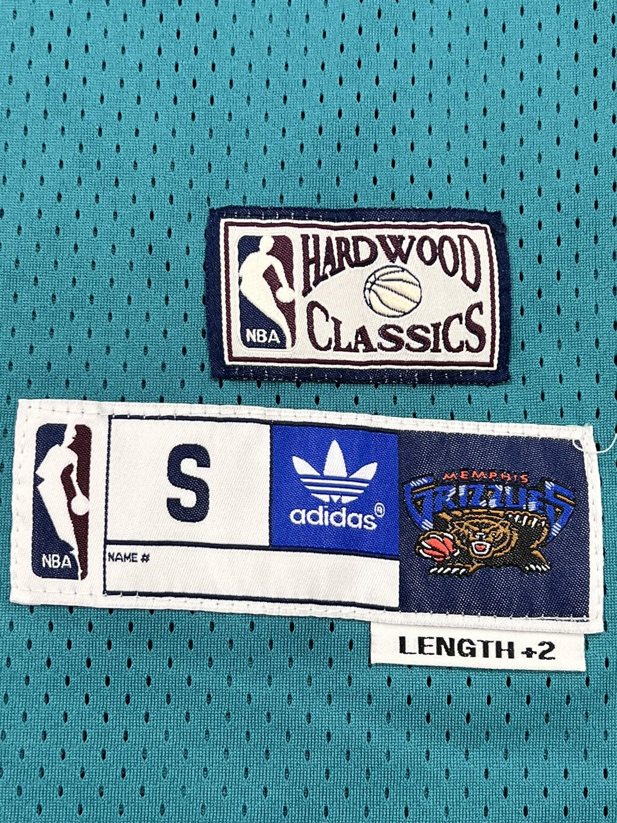 Adidas Vintage Vancouver Grizzlies Mike Bibby Jersey Size US S / EU 44-46 / 1 - 2 Thumbnail