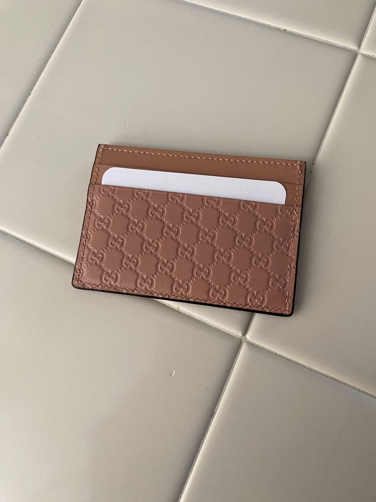Designer Gucci Pink GG Monogram Leather Card Holder New Size ONE SIZE - 7 Thumbnail