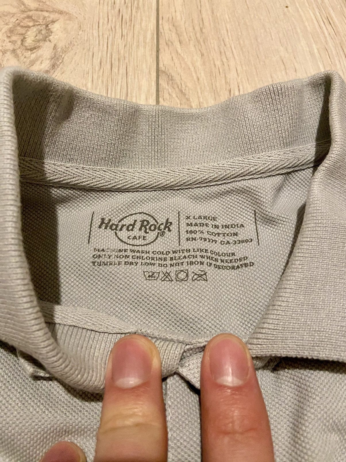 Band Tees Hard Rock cafe Rome polo tee Size US XL / EU 56 / 4 - 4 Thumbnail