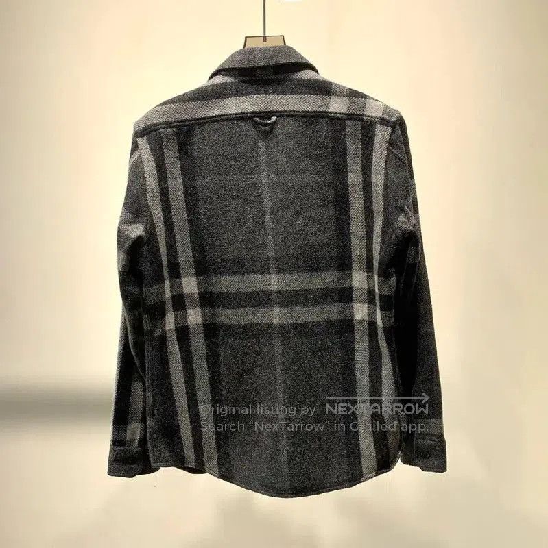 Burberry Burberry Black Wool Men's Outerwear Jacket. Size US L / EU 52-54 / 3 - 2 Thumbnail