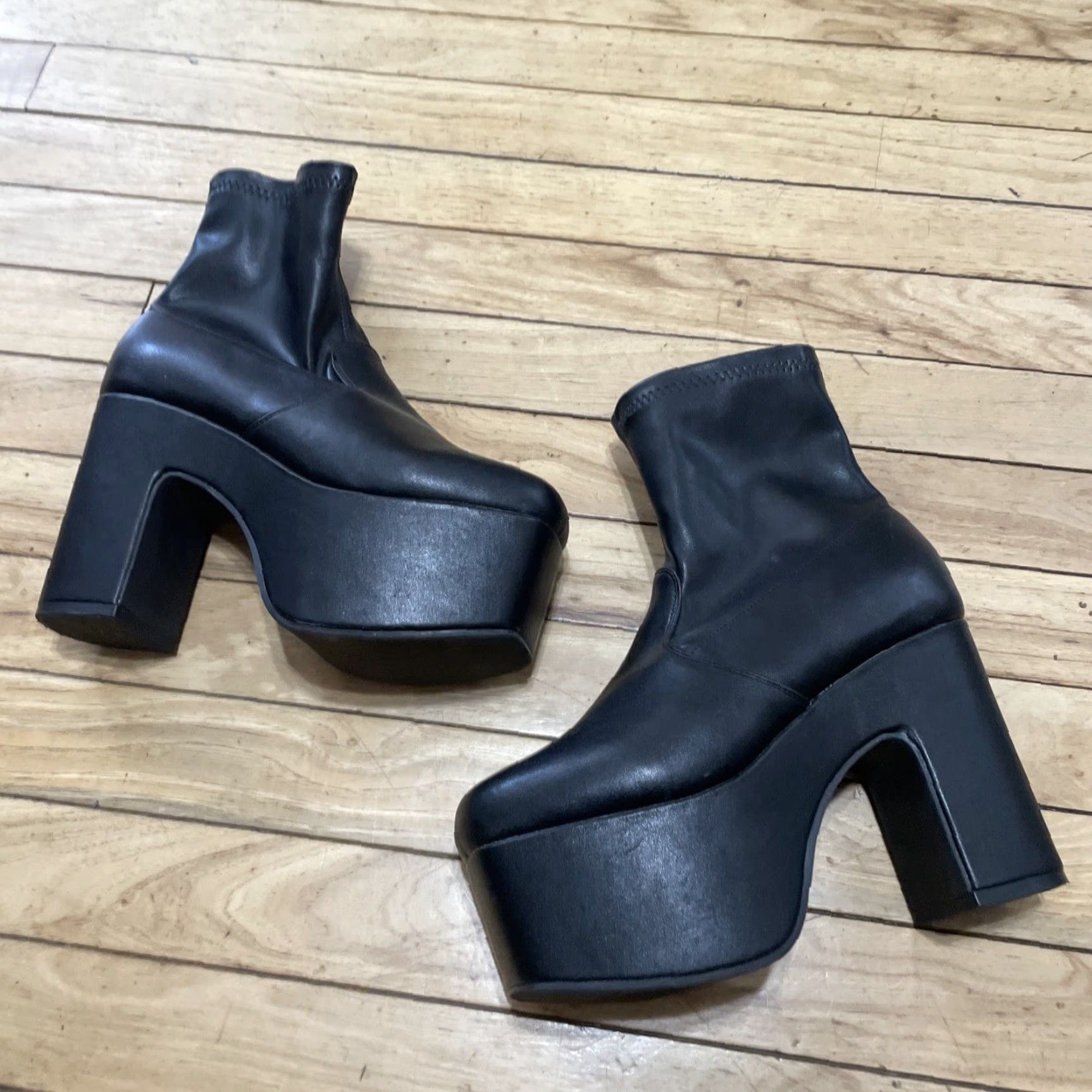 Vintage Harajuku C S. T&P Platform High Heels Black Zip Booties Women 8 Goth Rave Street Size US 8 / IT 38 - 2 Thumbnail