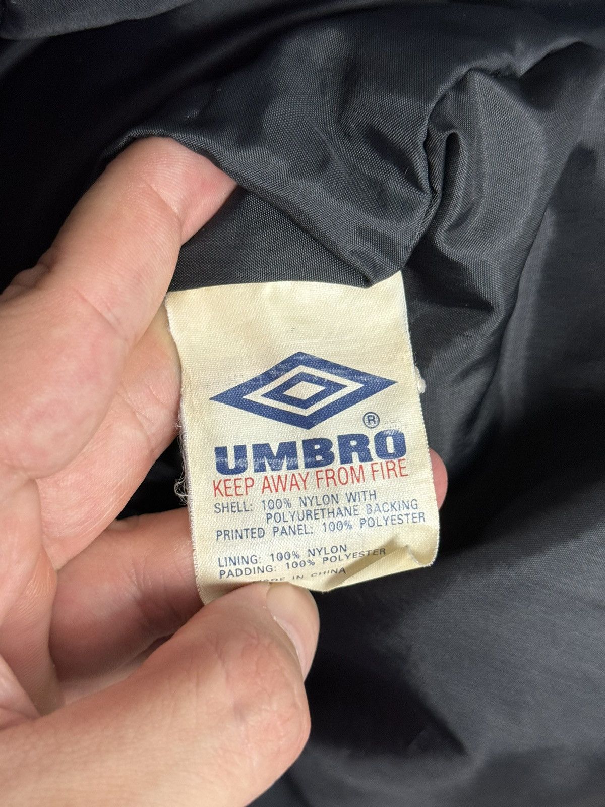 Umbro Vintage Manchester United 1990’s Training Football Jacket Size US XL / EU 56 / 4 - 17 Thumbnail