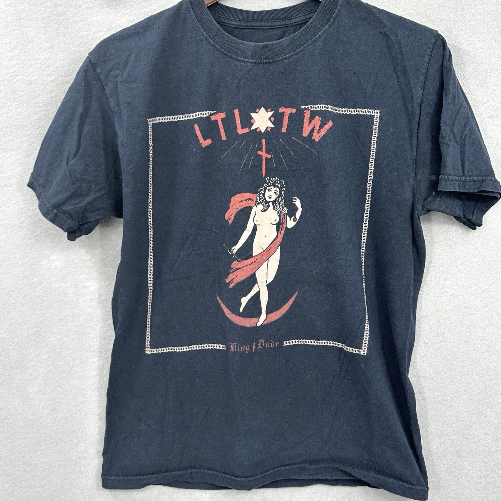 Vintage VINTAGE King Dude Shirt Men Medium Black Lucifer Light of the World Chelsea Wolfe Lonson Wyatt Music Punk Size US M / EU 48-50 / 2 - 2 Thumbnail
