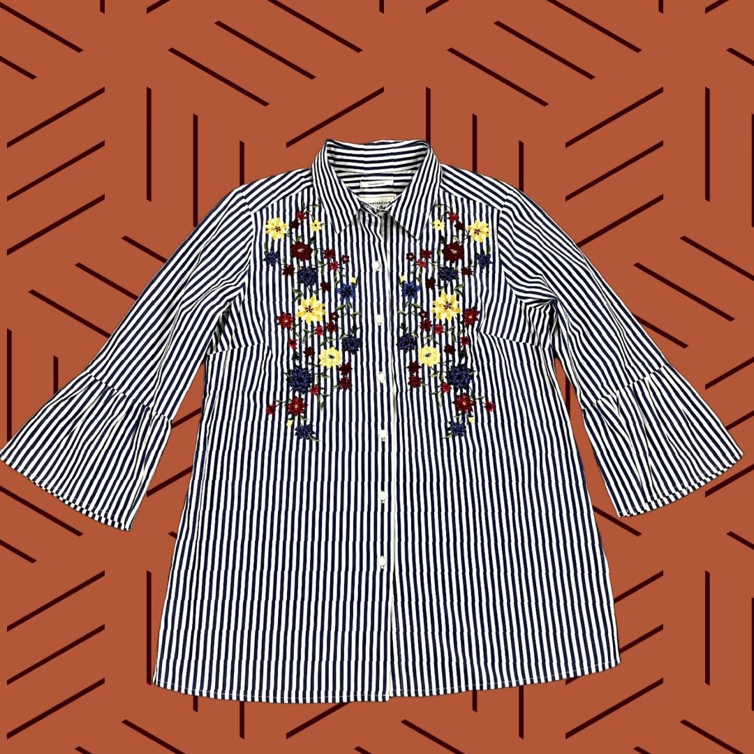 Charter Club VINTAGE Charter Club Shirt Women Size 6 White Blue Striped Stitched Floral Button-Up Top Size M / US 6-8 / IT 42-44 - 1 Thumbnail