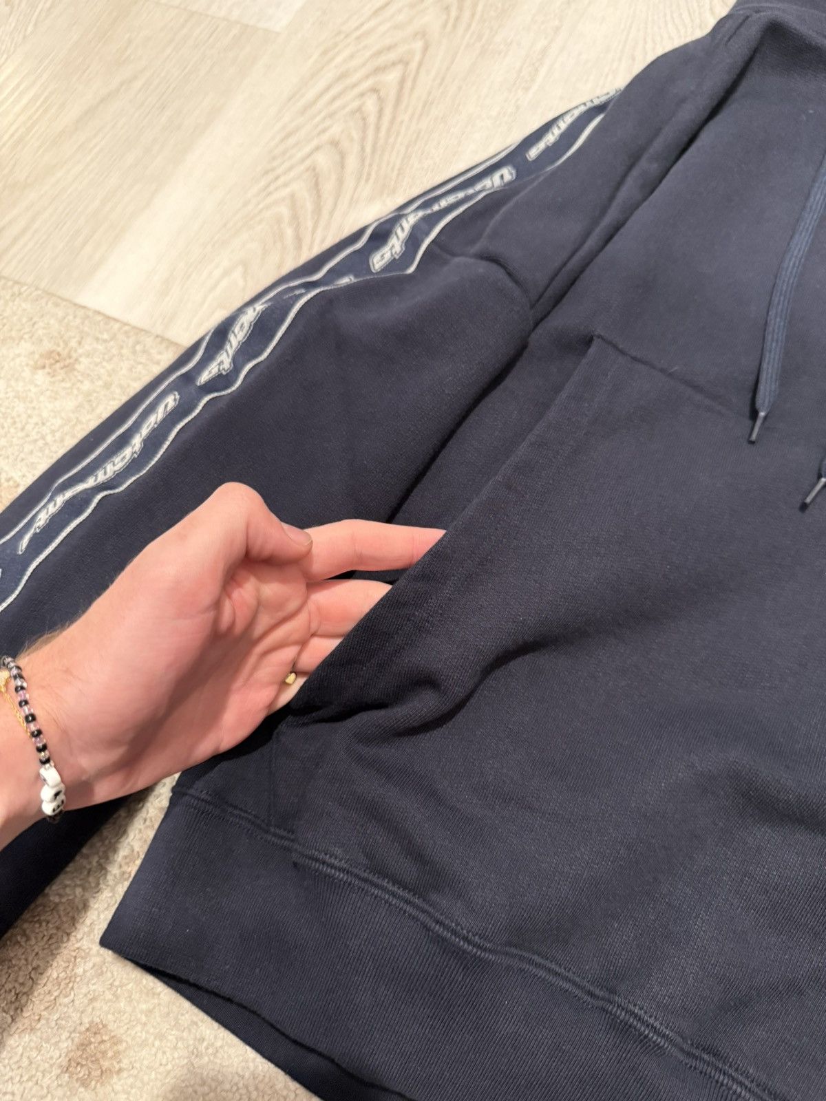 Vetements s/s 2018 tape hoodie nwt!! Size US XS / EU 42 / 0 - 3 Thumbnail