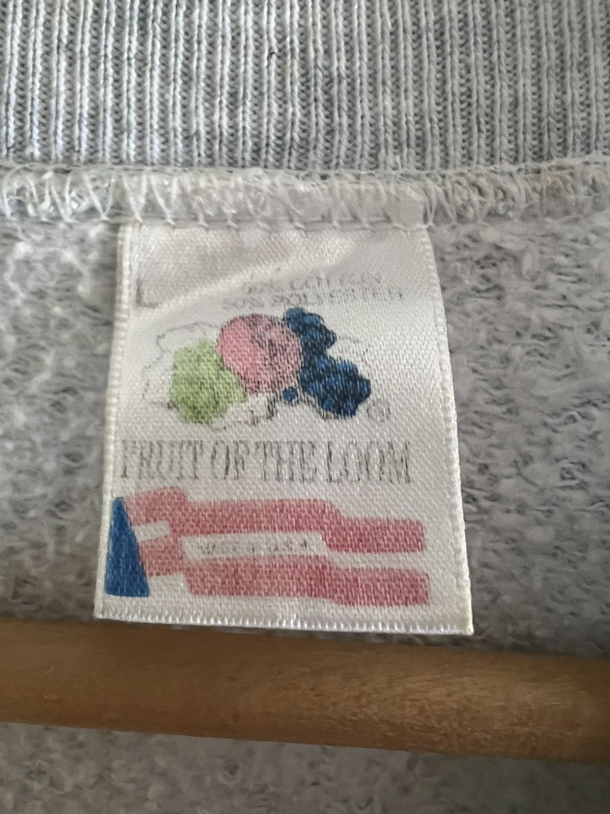 Vintage Vintage Saint Louis Sweatshirt – 90s Tag Fruit of the Loom Size US L / EU 52-54 / 3 - 7 Thumbnail