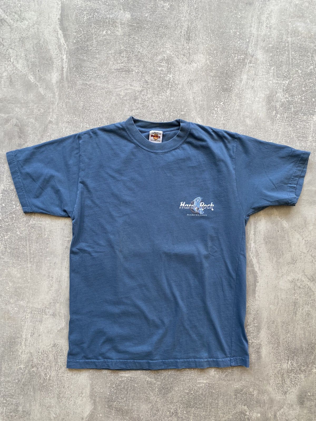 Japanese Brand × Vintage Vinatge Hard Rock Cafe 'Dragon' Tee Y2K Size US M / EU 48-50 / 2 - 4 Thumbnail