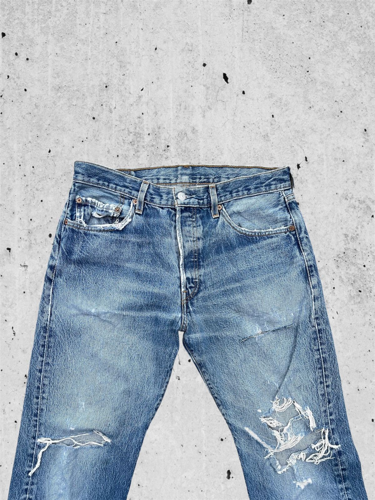 Levi's 🔥 Levi's 501 Distressed Denim Vintage W33🔥 Size US 33 - 3 Thumbnail