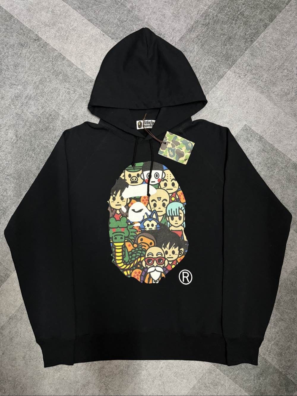 Bape A BATHING APE x Dragon Ball Graphic Hoodie Size L Size US L / EU 52-54 / 3 - 1 Thumbnail