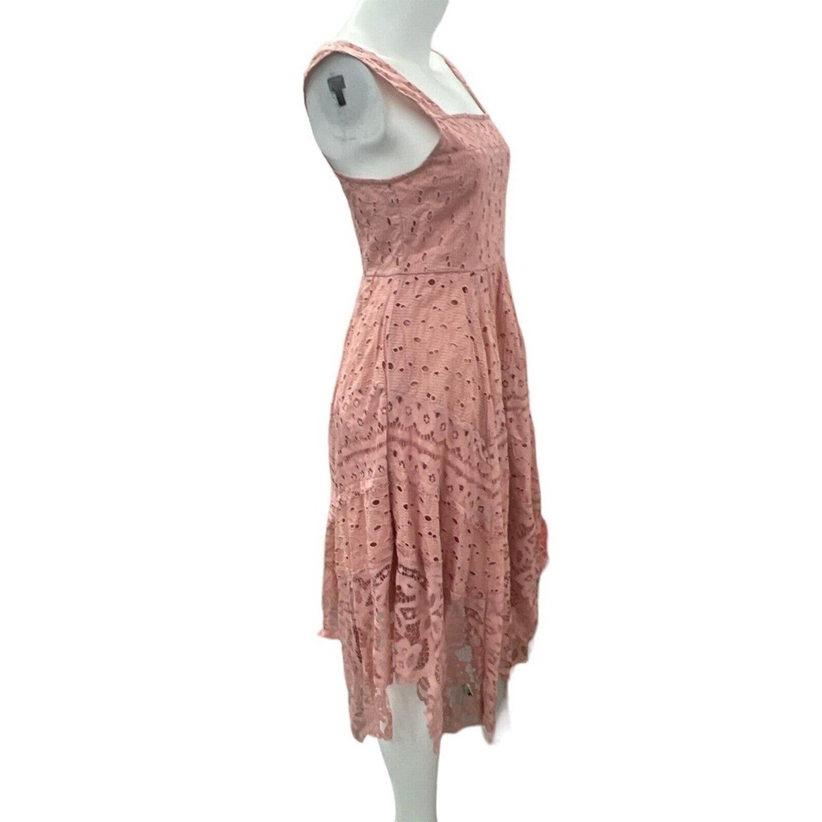 Anthropologie Maeve Anthropologie Aiza Pink Embroidered Lace Midi Dress 0 Size XS / US 0-2 / IT 36-38 - 4 Thumbnail