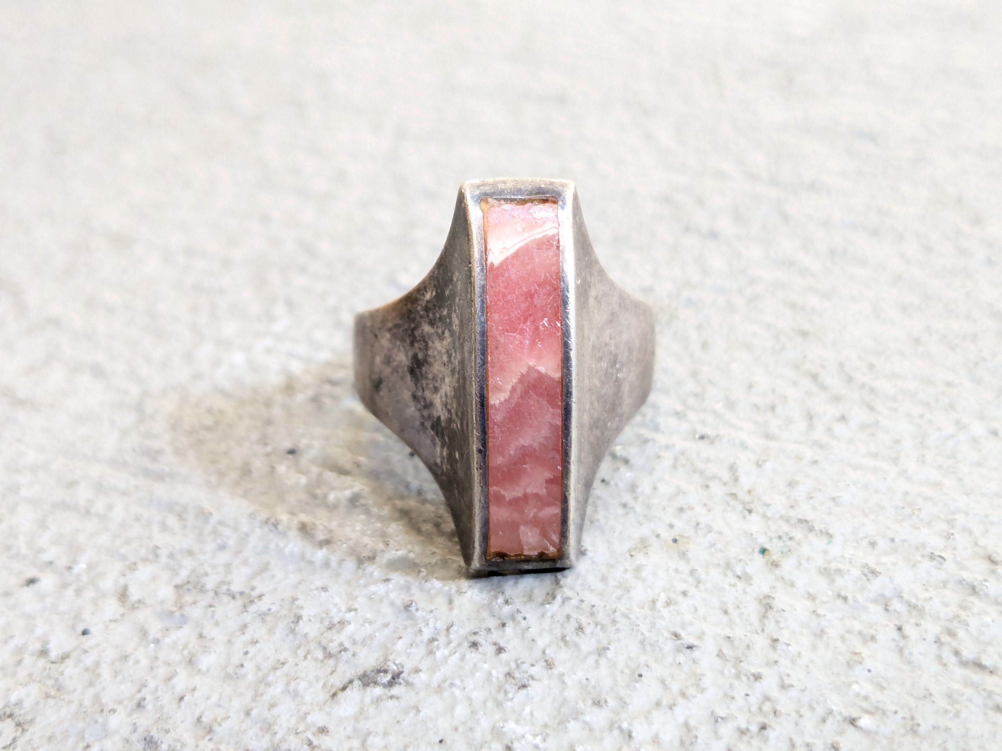 Jewelry × Sterling Silver Vintage Sterling Silver Ring Rhodochrosite 6 Modern Abstract Size ONE SIZE - 3 Thumbnail