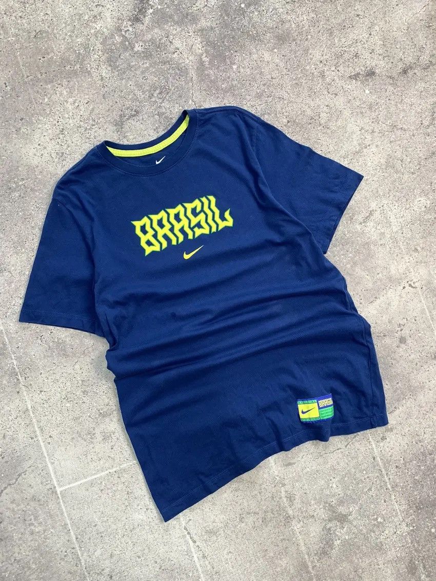 Nike Vintage Y2K T-shirt Brazil sk8 faded Blockcore style Size US M / EU 48-50 / 2 - 4 Thumbnail