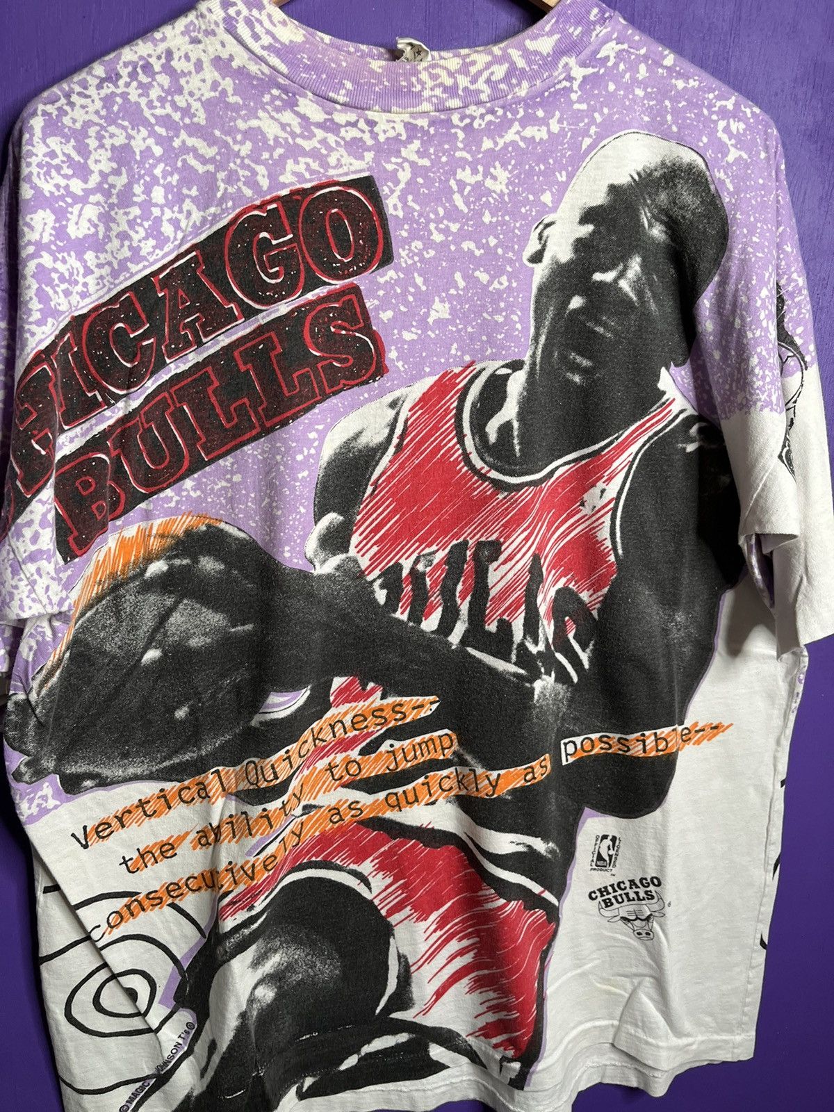 NBA × Vintage Vintage 90s Magic Johnson Bulls Michael Jordan AOP t-shirt Size US XL / EU 56 / 4 - 3 Thumbnail