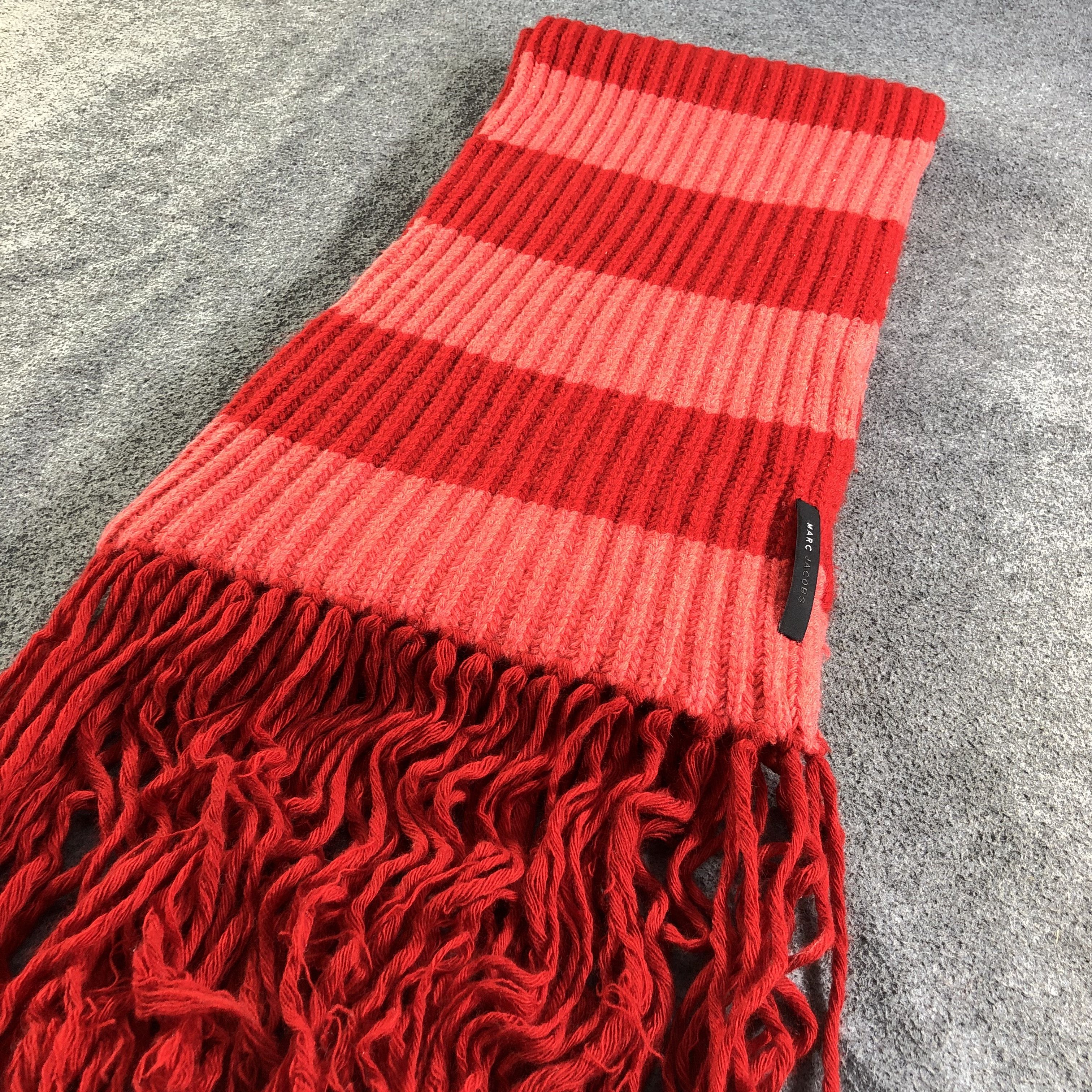 Marc Jacobs Marc Jacobs Oversized Wool Scarf Muffler V1813 Size ONE SIZE - 2 Thumbnail