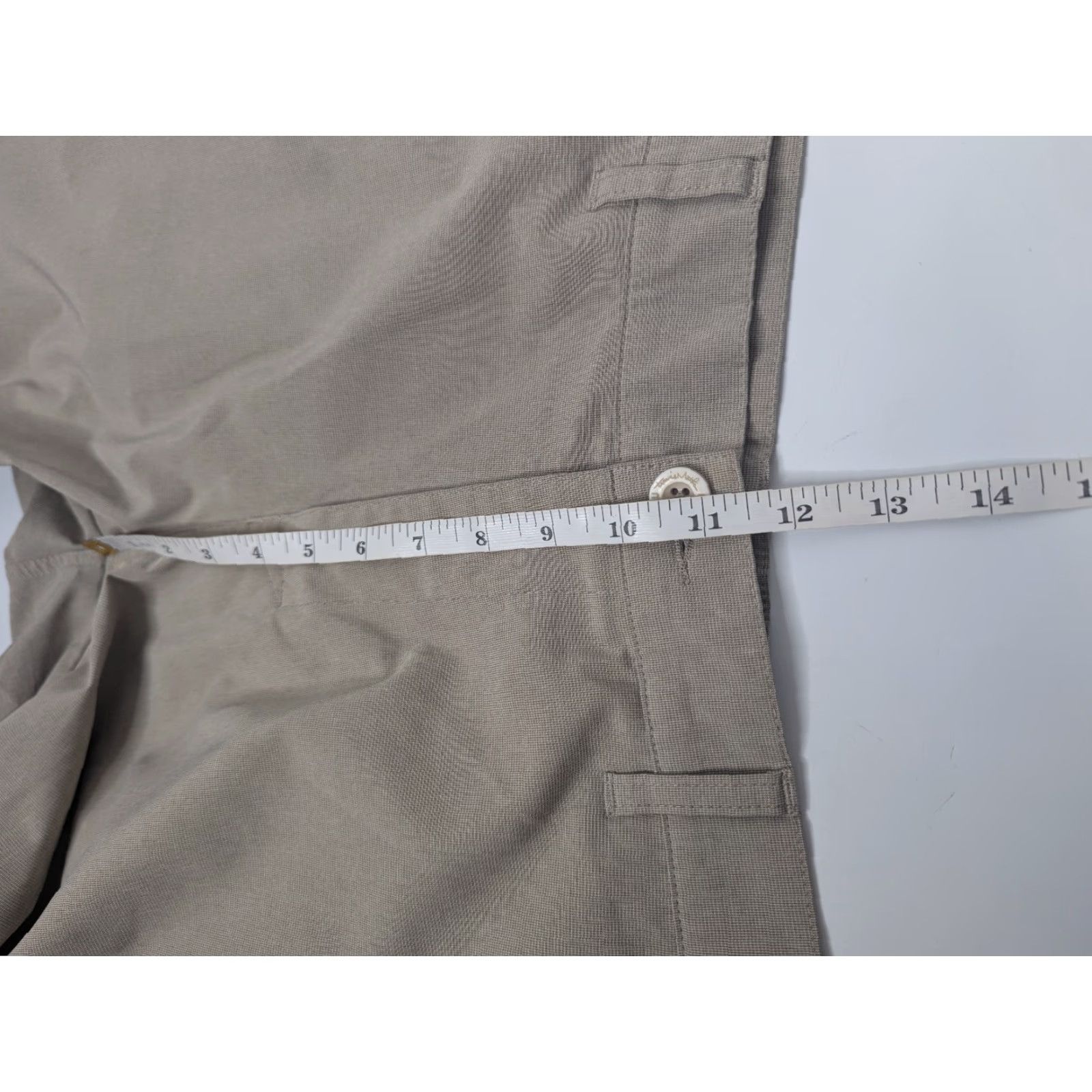 TravisMathew Travis Matthew Shorts Mens 38 Tan Taupe Lightweight Stretch Chino Golf Casual Travel Workwear Summer MENS Size US 38 / EU 54 - 4 Thumbnail