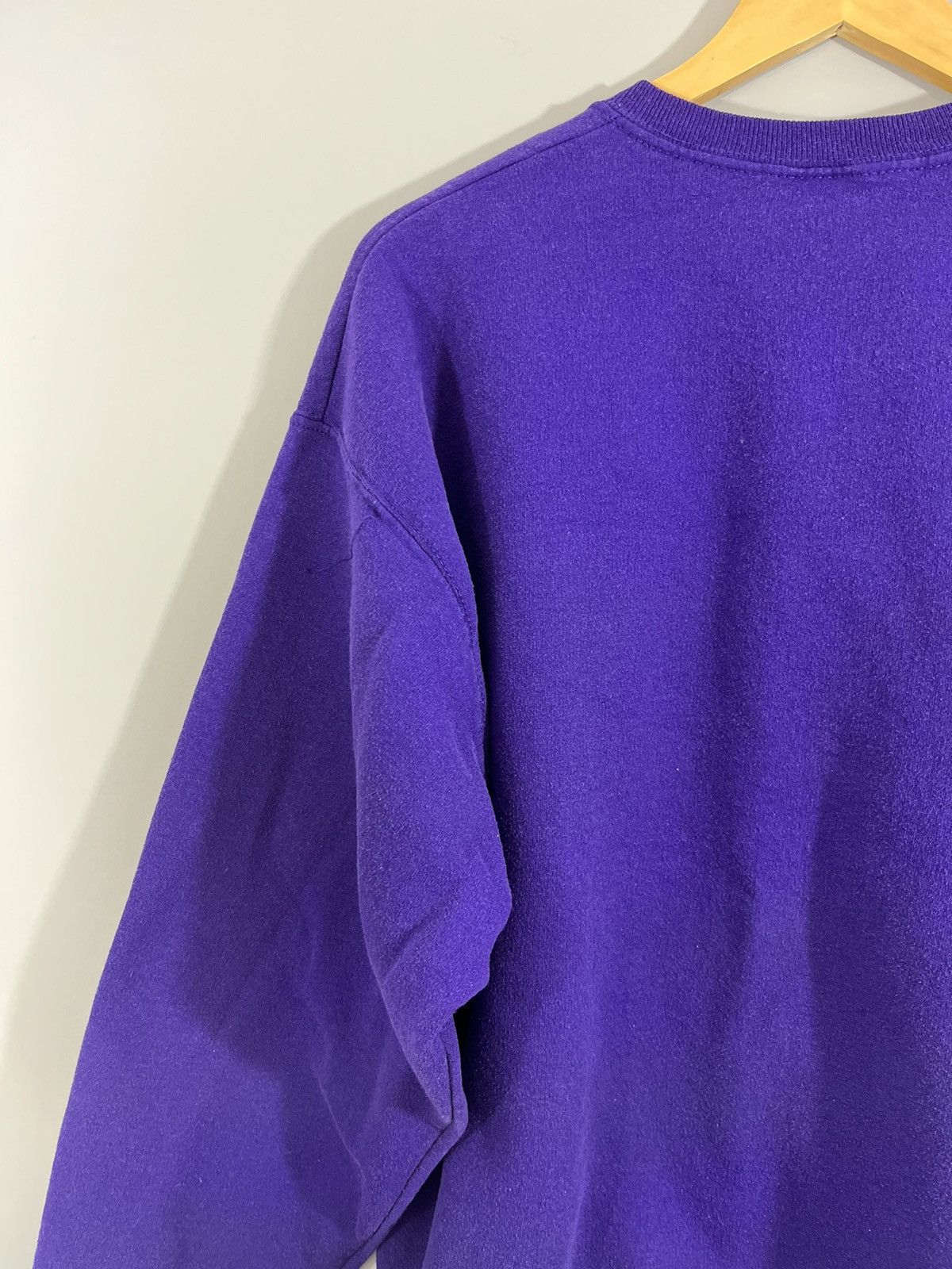 Vintage Blank Jester Faded Purple Y2K Vintage Crewneck Size US L / EU 52-54 / 3 - 13 Thumbnail