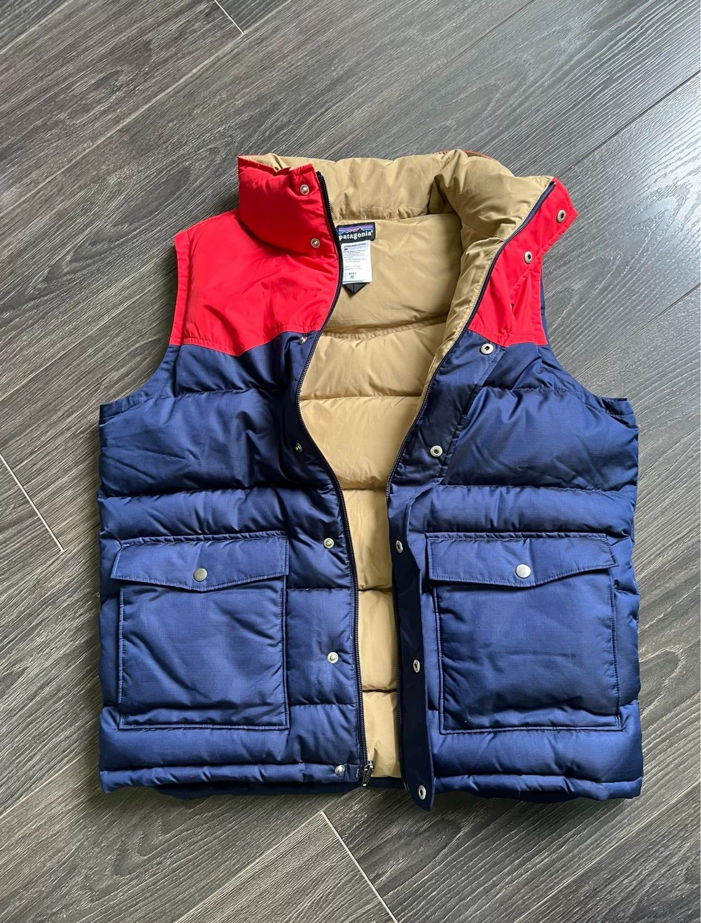 Patagonia Patagonia Men's M Down Vest FA12 Size US M / EU 48-50 / 2 - 1 Thumbnail