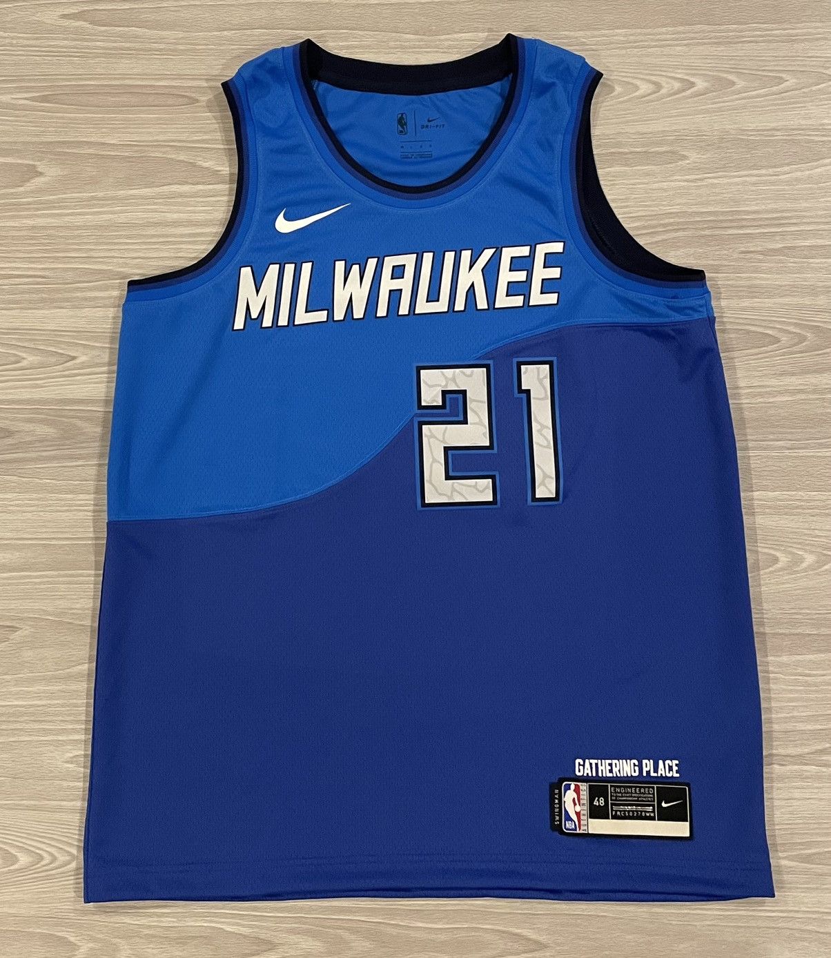 Nike 2020 Jrue Holiday #21 Milwaukee Bucks Jersey Men Large