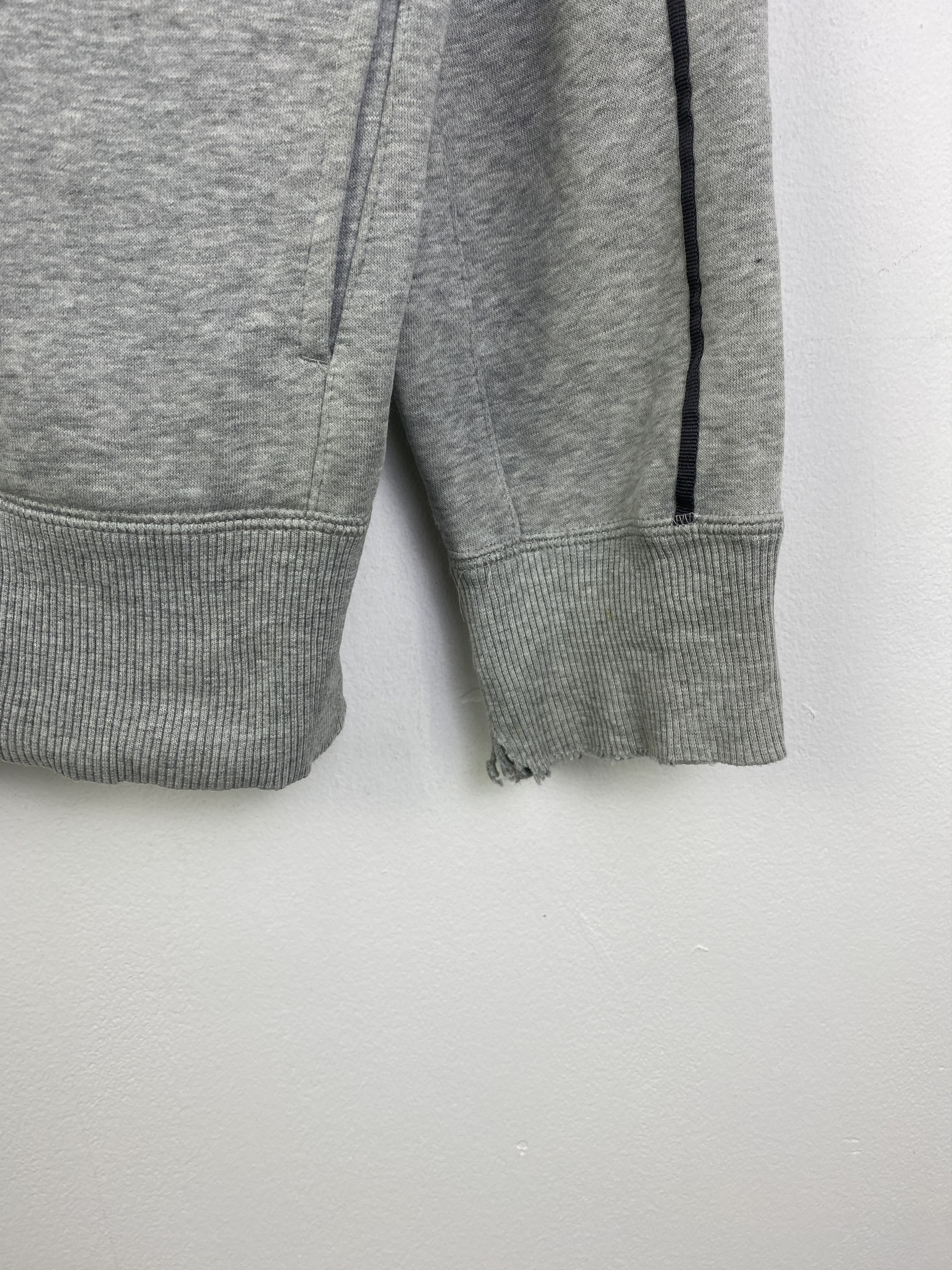 Nike Vintage Nike Zipper Up Hoodie Sweater SH0316 Size US M / EU 48-50 / 2 - 8 Thumbnail