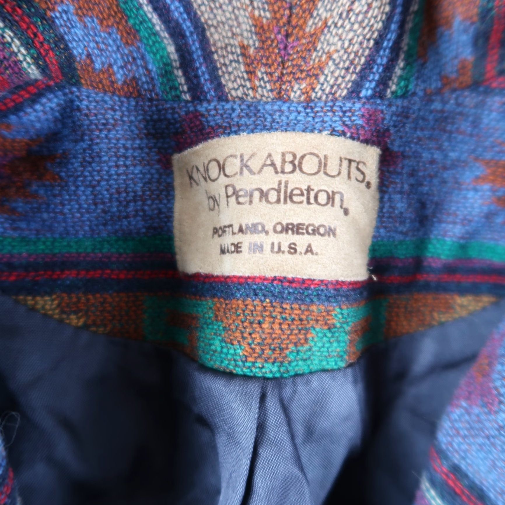 Pendleton VINTAGE Pendleton Coat Women's M Southwestern Aztec Wool USA Shirt Jacket Overcoat Mens Womens Girls Size M / US 6-8 / IT 42-44 - 4 Thumbnail