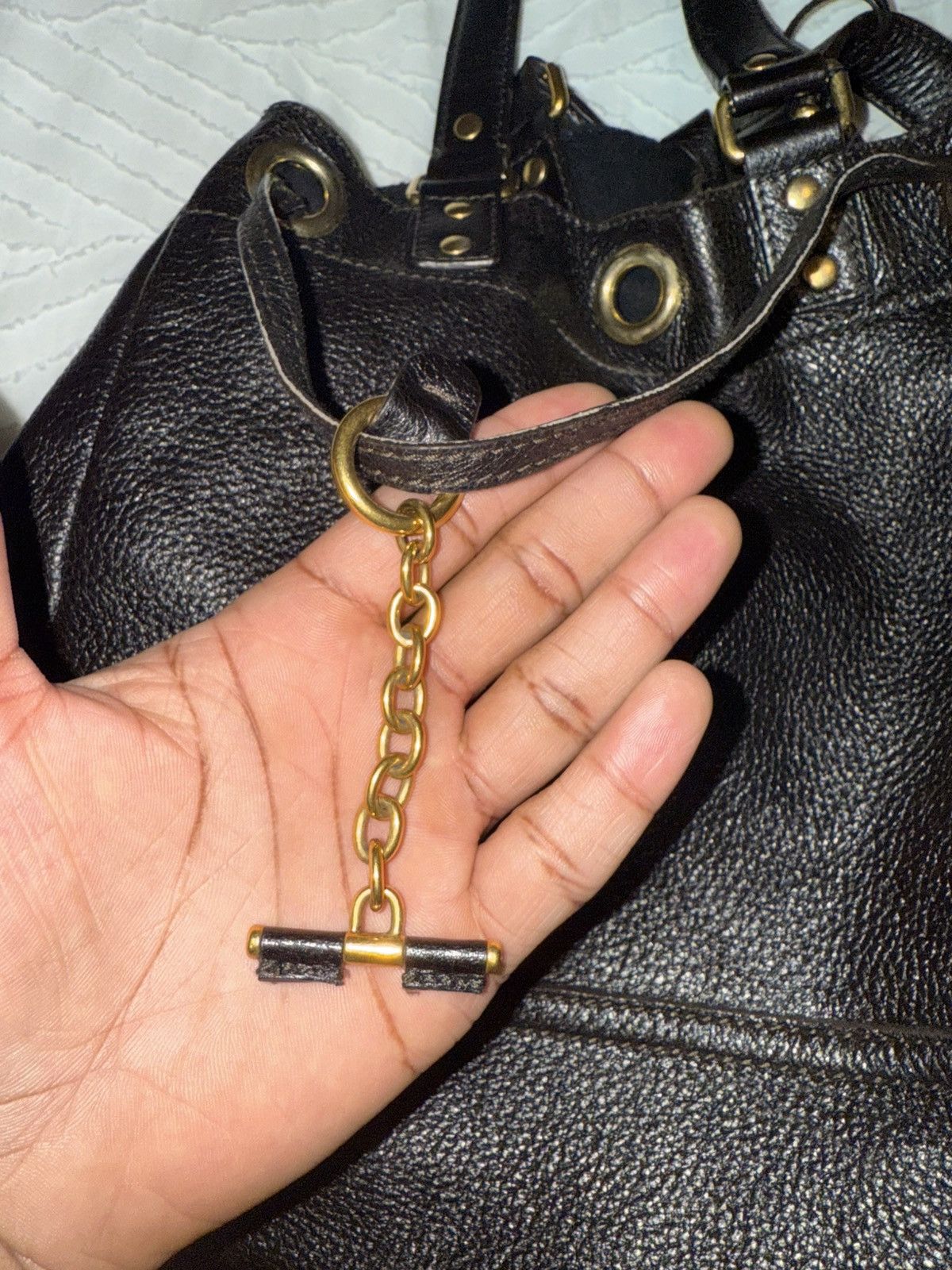 Yves Saint Laurent Yves Saint Laurent Lamb Skin Hand Bag Size ONE SIZE - 8 Thumbnail