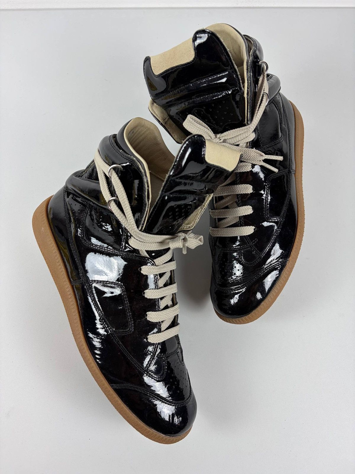 Maison Margiela 2009 Maison Martin Margiela black patent leather high-top Size US 7 / EU 40 - 4 Thumbnail