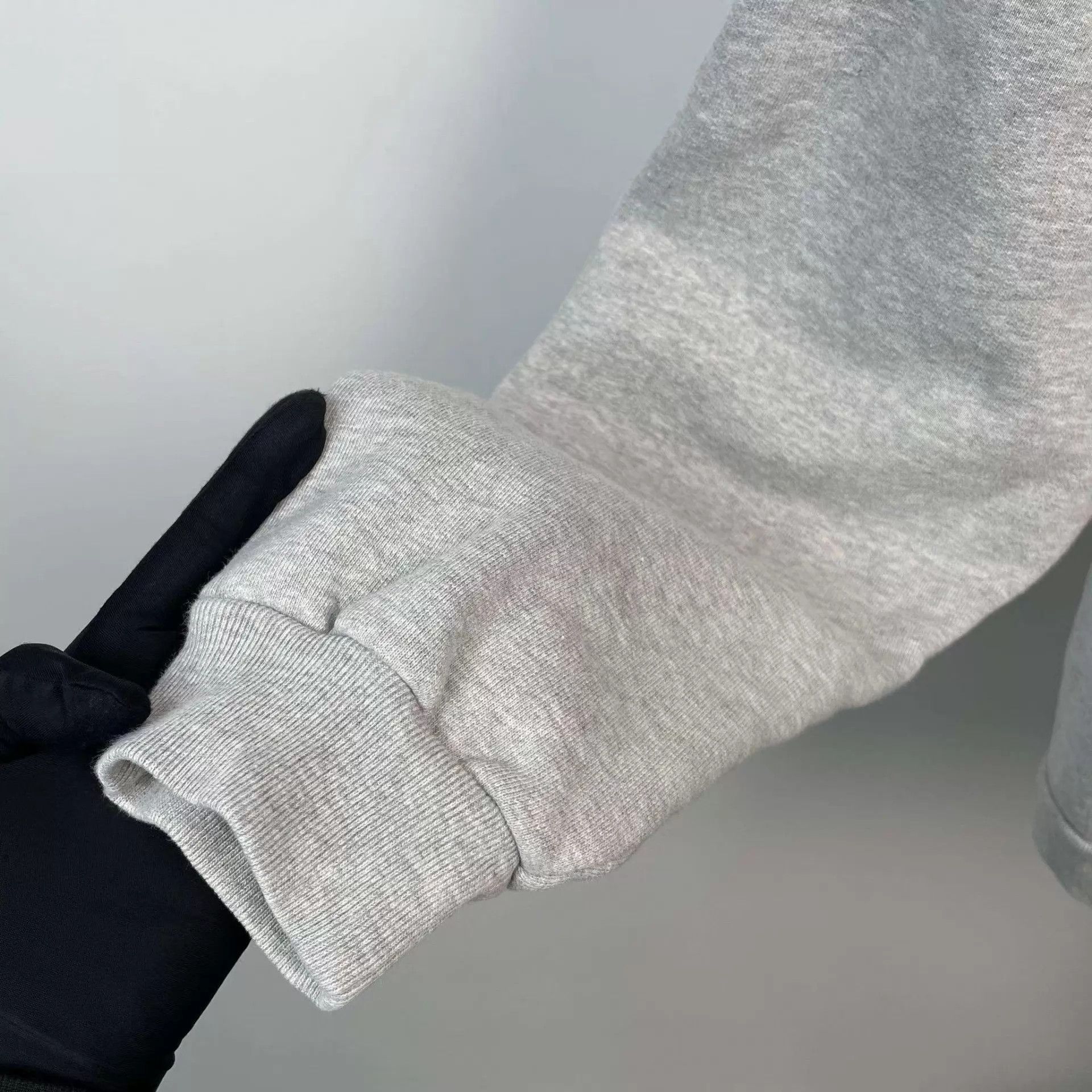 Balenciaga Balenciaga Sweatshirt 260329WQQ5K04 Size US S / EU 44-46 / 1 - 8 Thumbnail