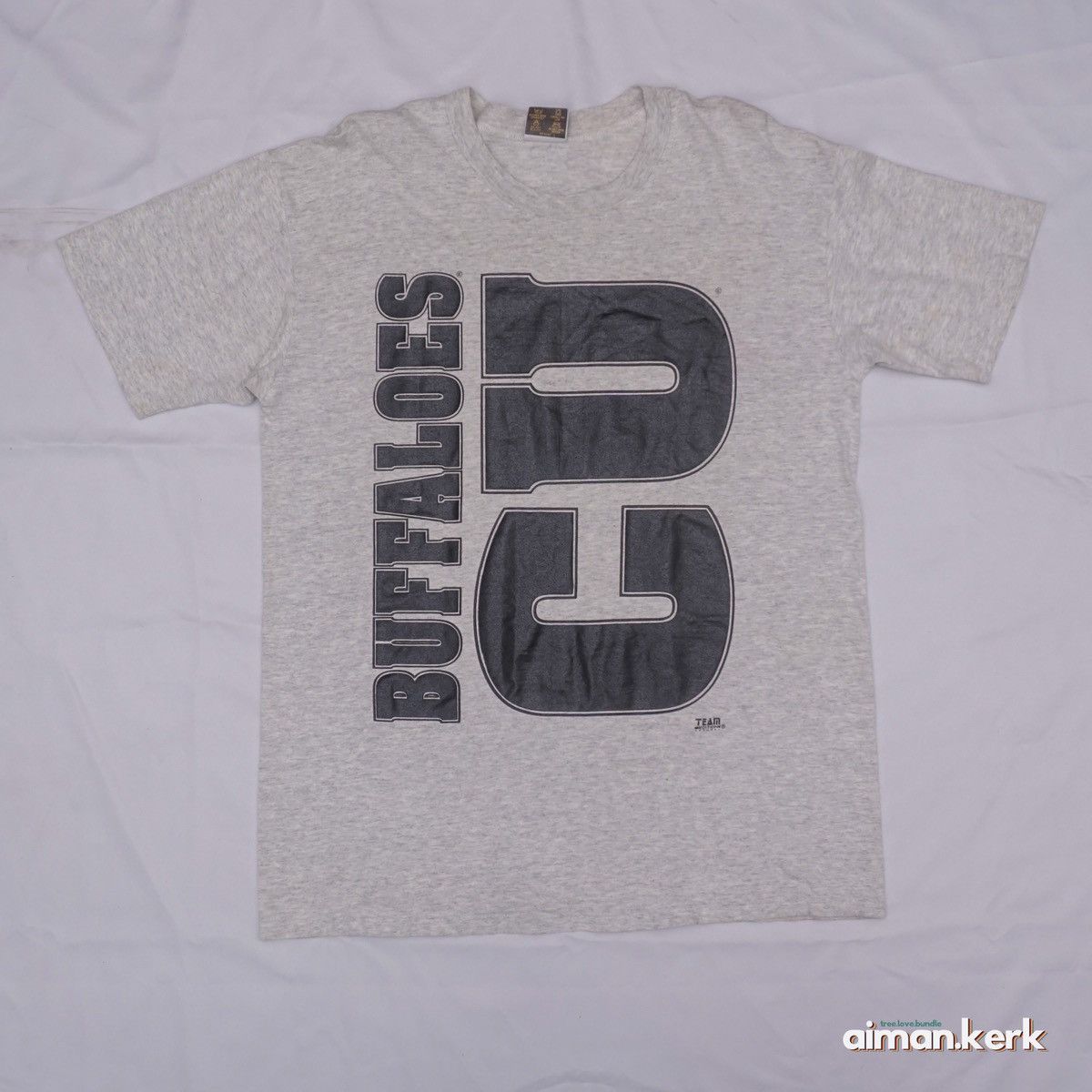 Vintage [L] 1990s BUFFALO basketball theme vintage t-shirt Size US L / EU 52-54 / 3 - 1 Thumbnail