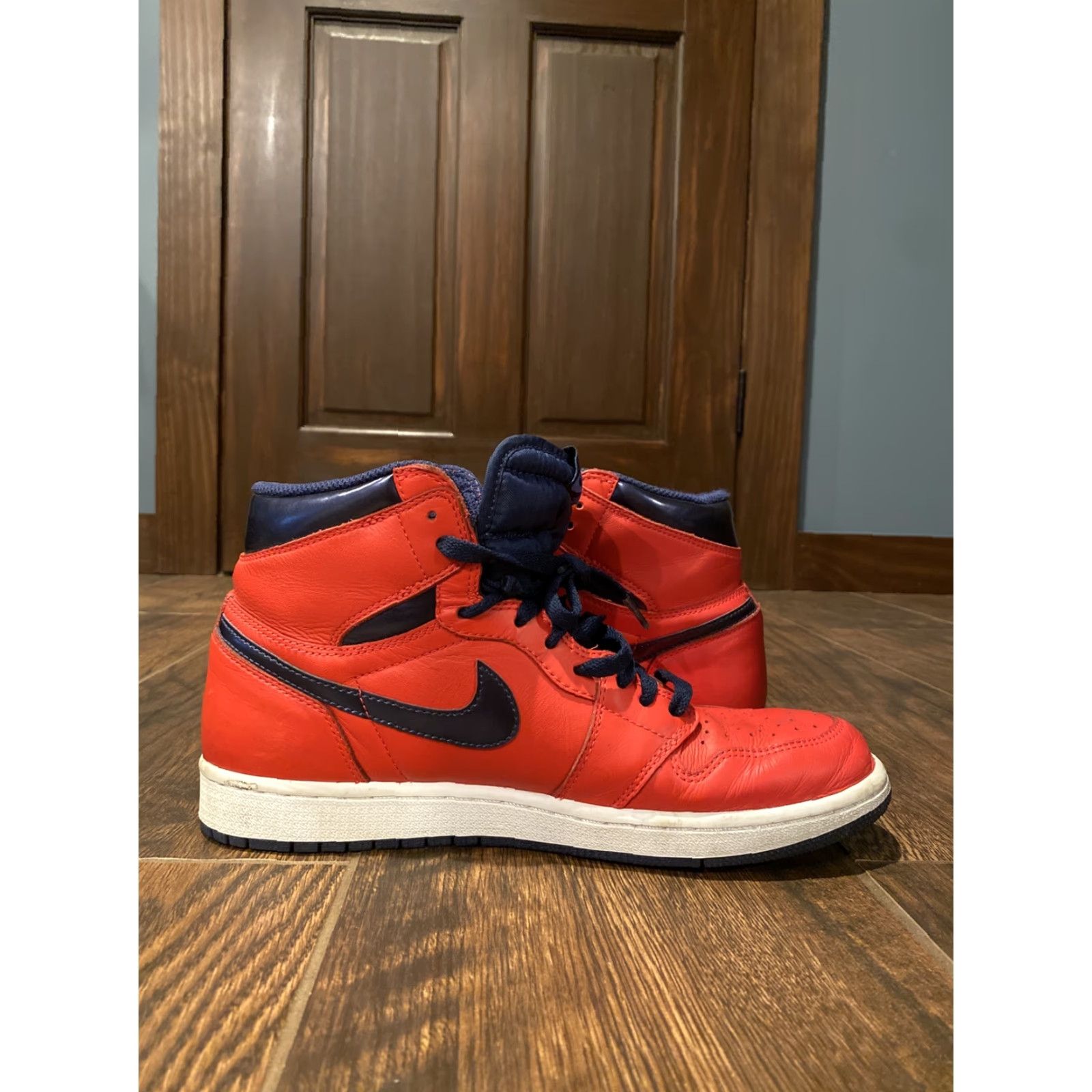 Nike Nike Air Jordan 1 Retro High David Letterman Sneaker 10 Mens Red Size US 10 / EU 43 - 7 Thumbnail