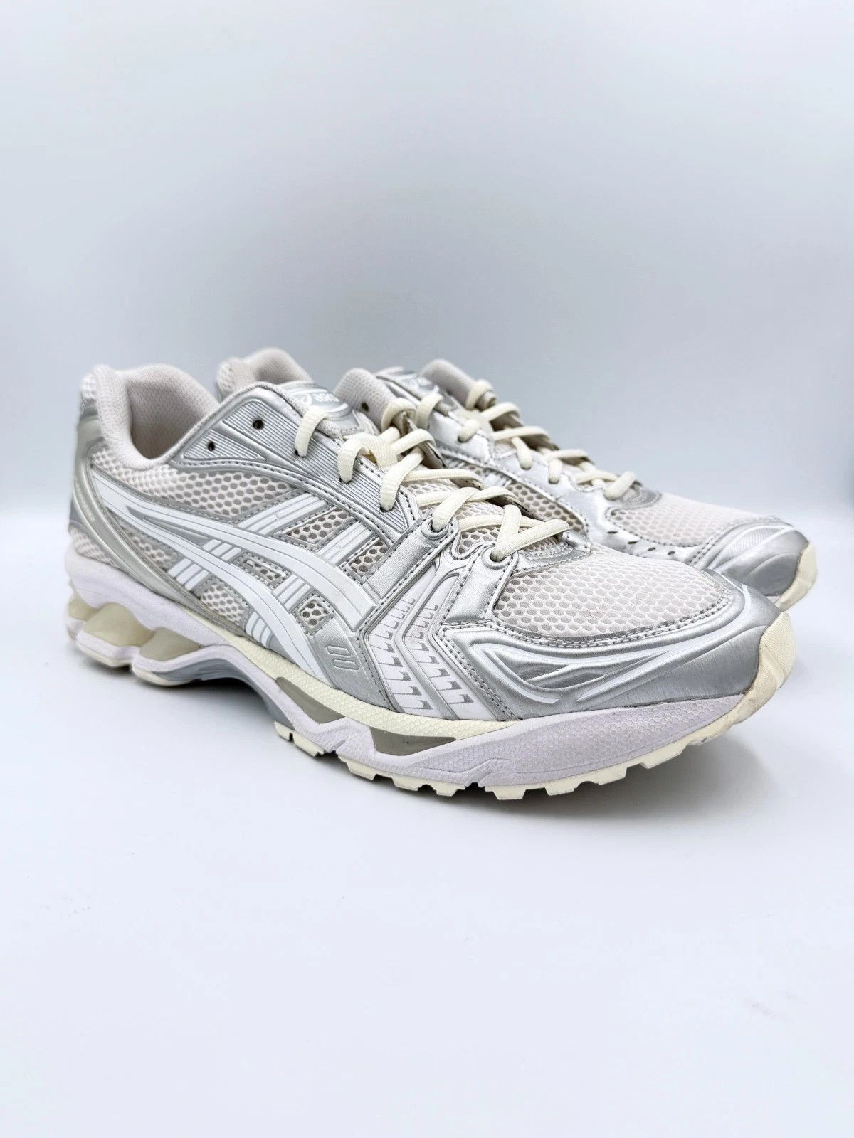 Asics × JJJJound JJJJound ASICS Gel Kayano 14 Silver White Size US 12 / EU 45 - 1 Thumbnail