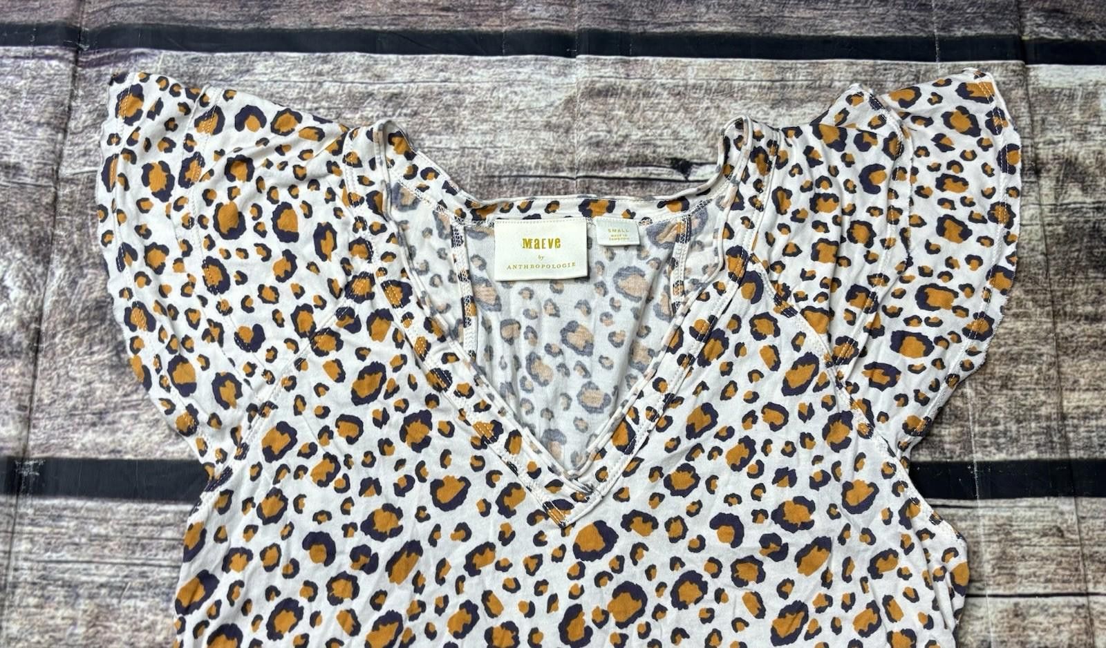 Anthropologie Maeve Anthropologie Top Women's Small Leopard Flutter Sleeve Size S / US 4 / IT 40 - 4 Thumbnail
