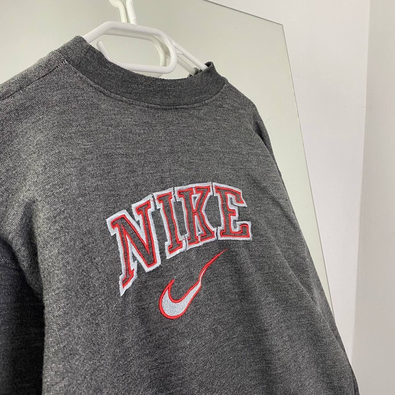 Nike 90s Vintage Nike Sweatshirt Swoosh Boxy Fit Size US XL / EU 56 / 4 - 5 Thumbnail